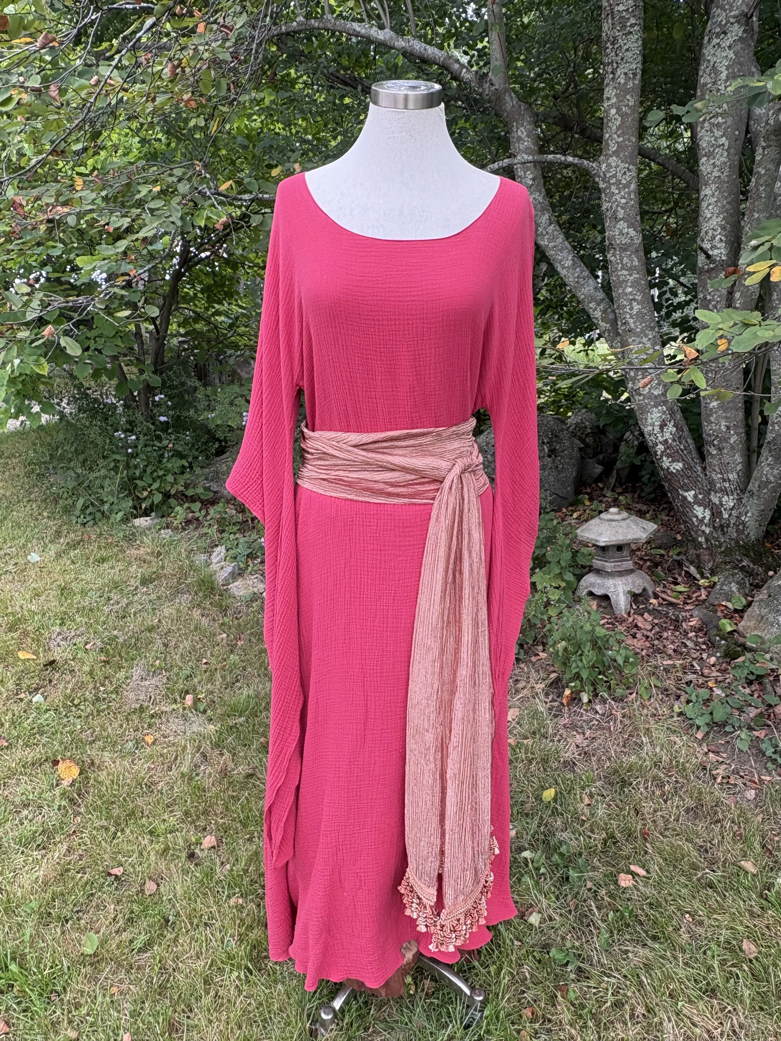 IMG_6006.jpeg Sirocco Gown Long Sleeve Crimson, Sash Org Rose:Rose.jpeg