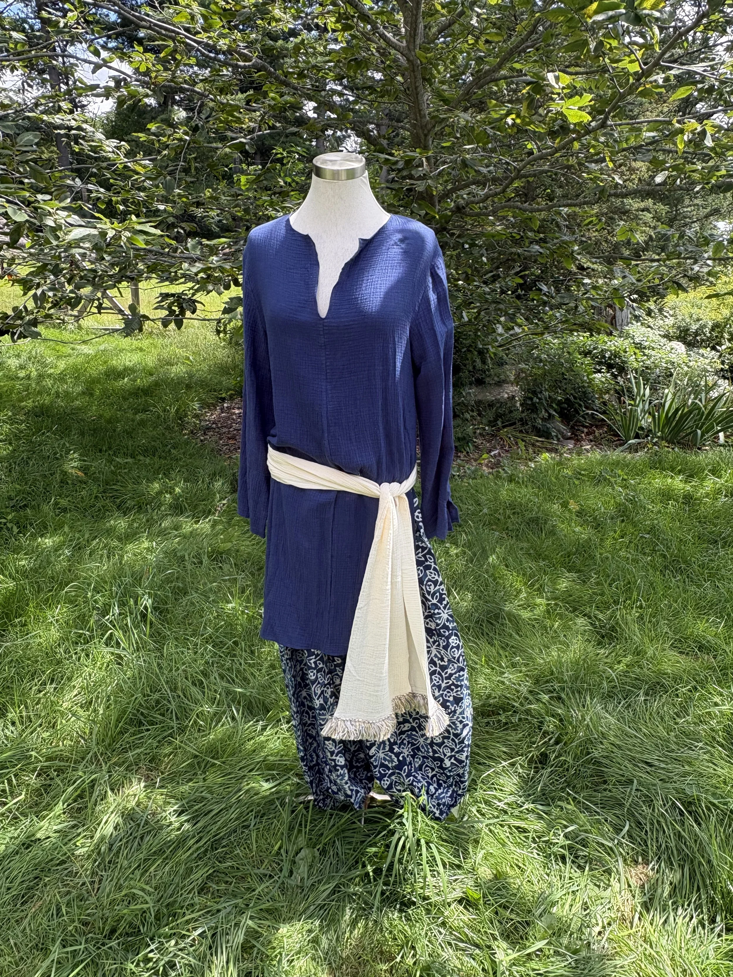Sash - Cream/Gold & Blue Brush Fringe
