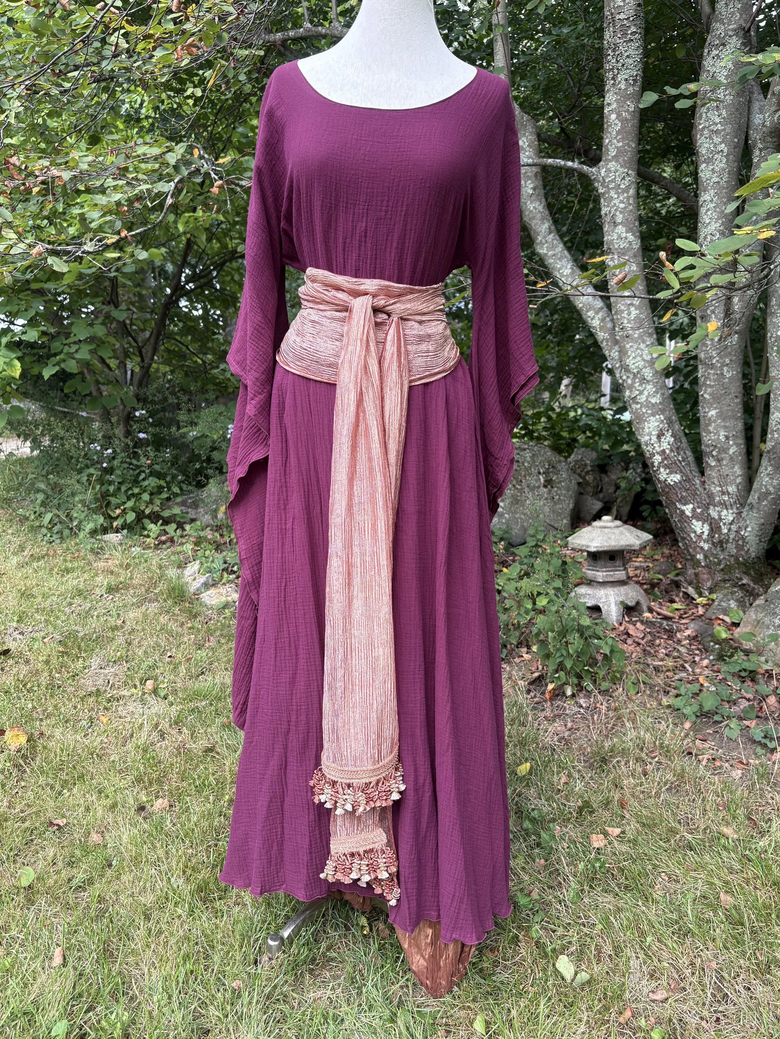 IMG_6028.jpeg Sirocco Long Sleeve Plum, Sash Organza Rose:Rose.jpeg