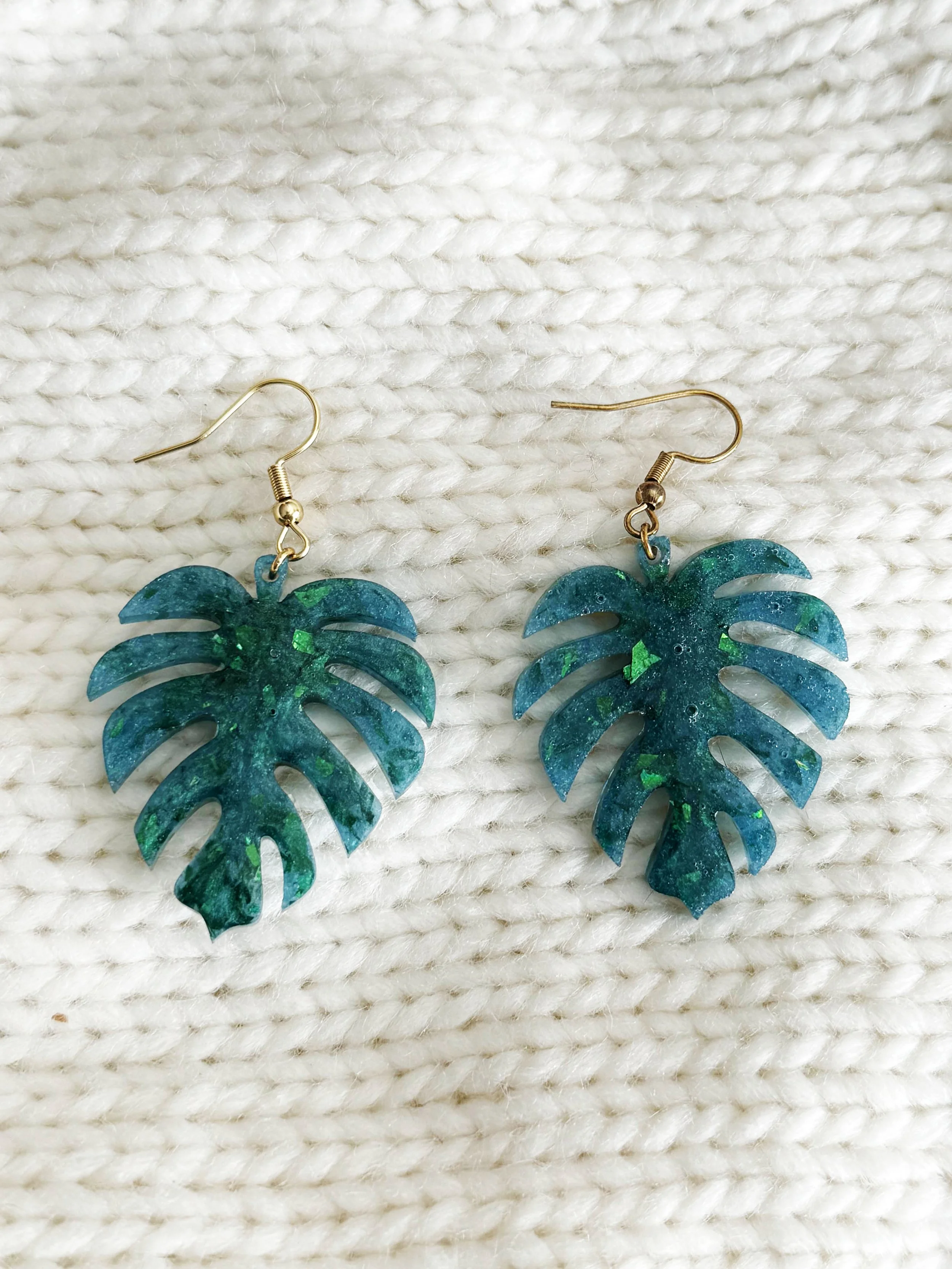 Green Monstera Earrings - edited.jpg