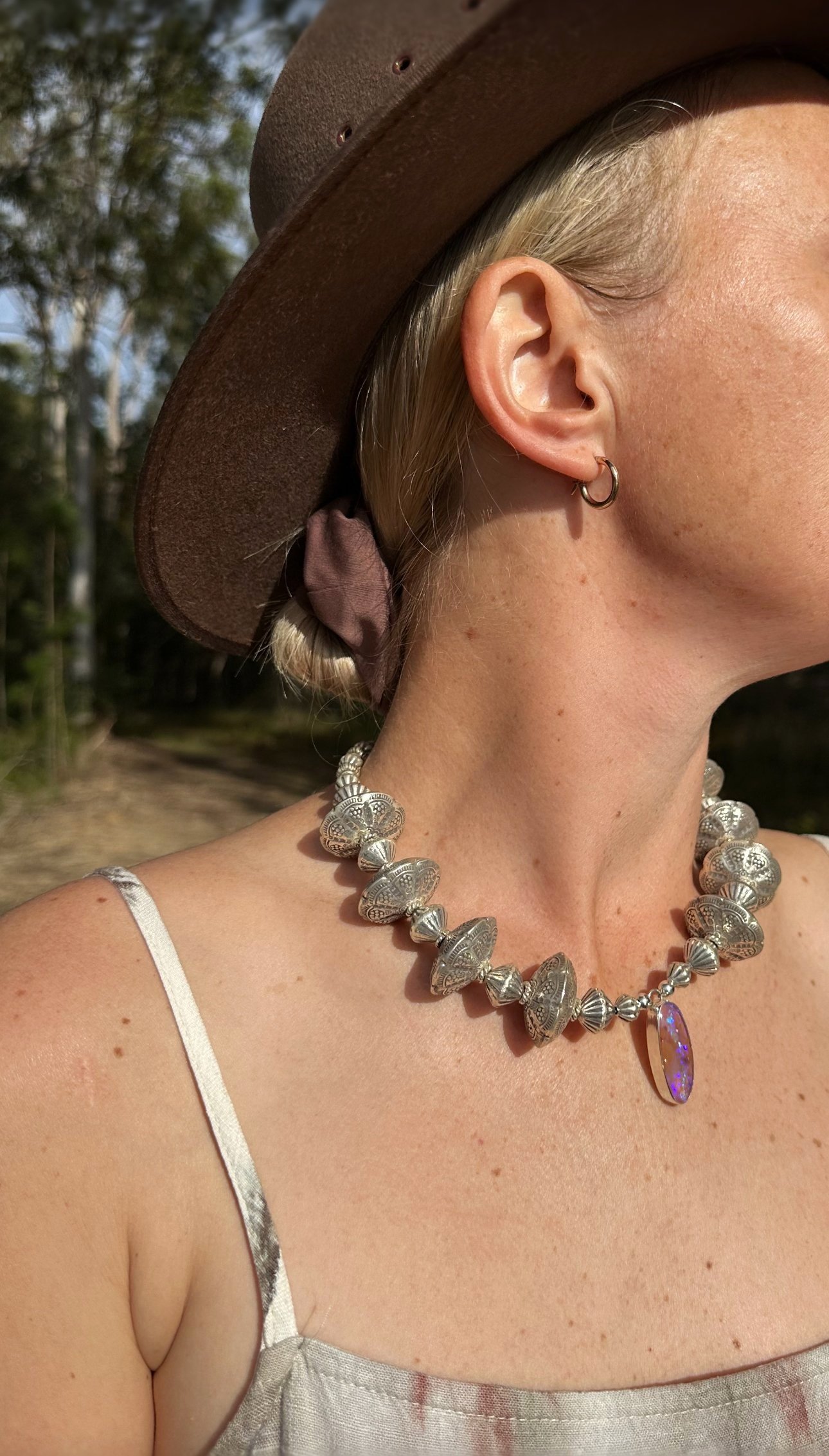 Hilltribe-opal-necklace-2.jpg