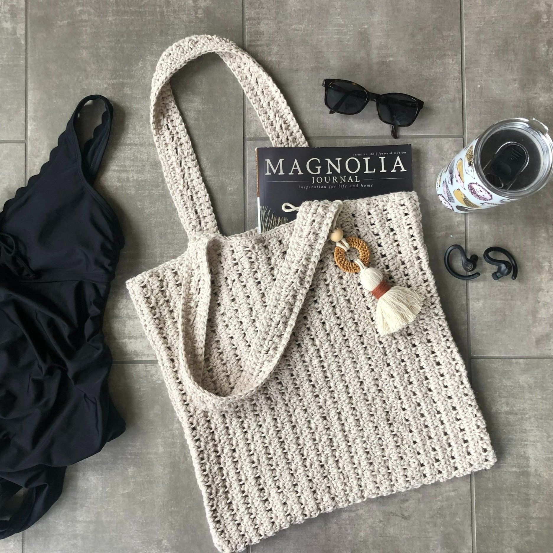 crochet patchwork + checkered bag // aesthetic, indie, retro | Crochet  sling bag, Crochet, Handmade bags