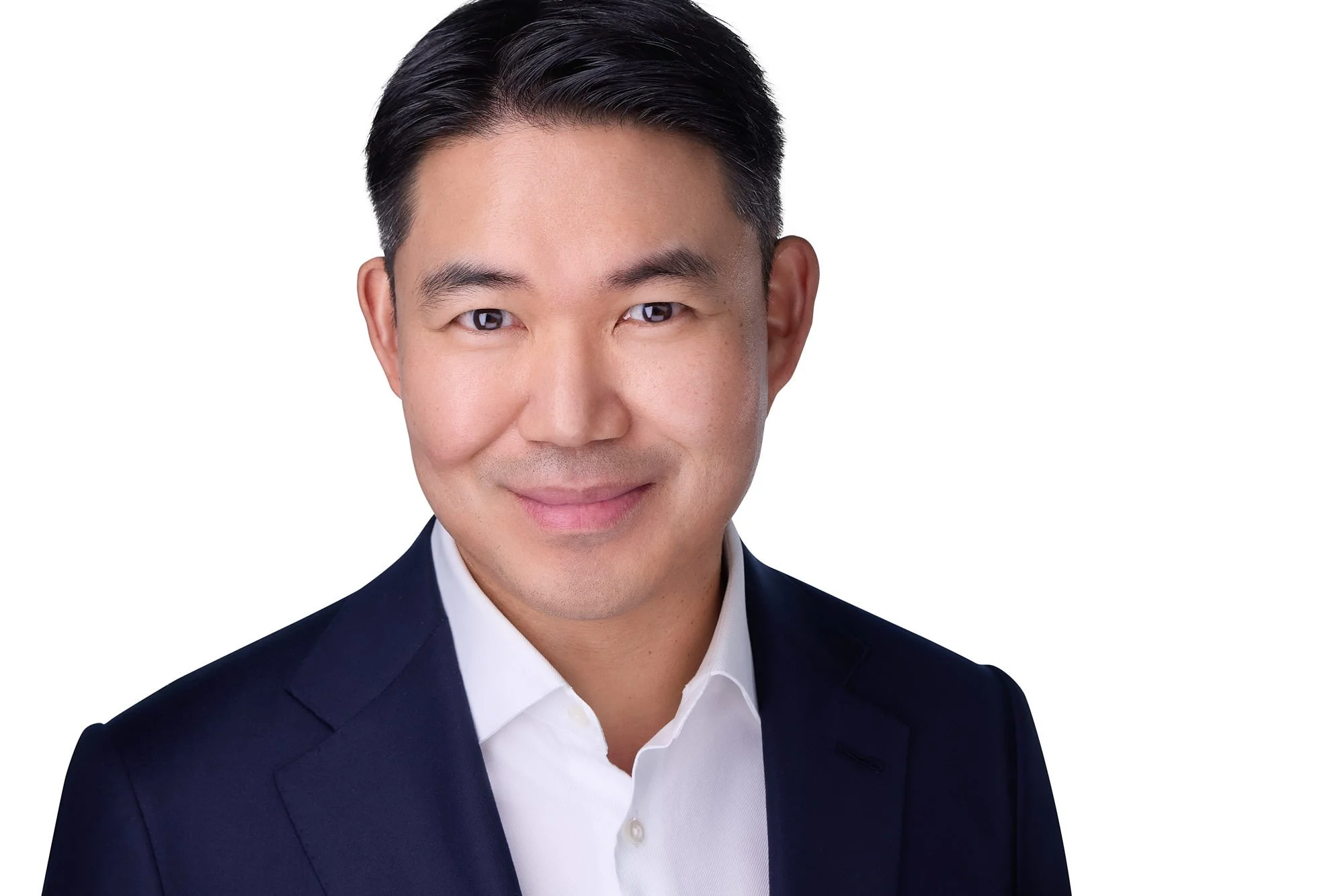 Trusted by Chicago corporate leaders and teams – Chicago High-End Headshots client.