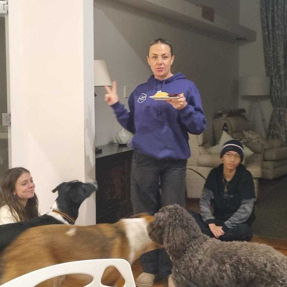 Dogs+and+Dinner2.jpg