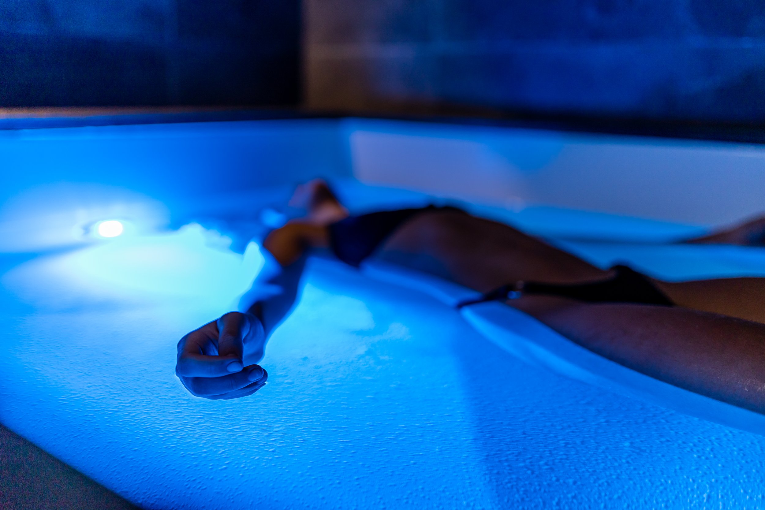 Finding Relief How Floating Can Help Alleviate Scoliosis and Chronic