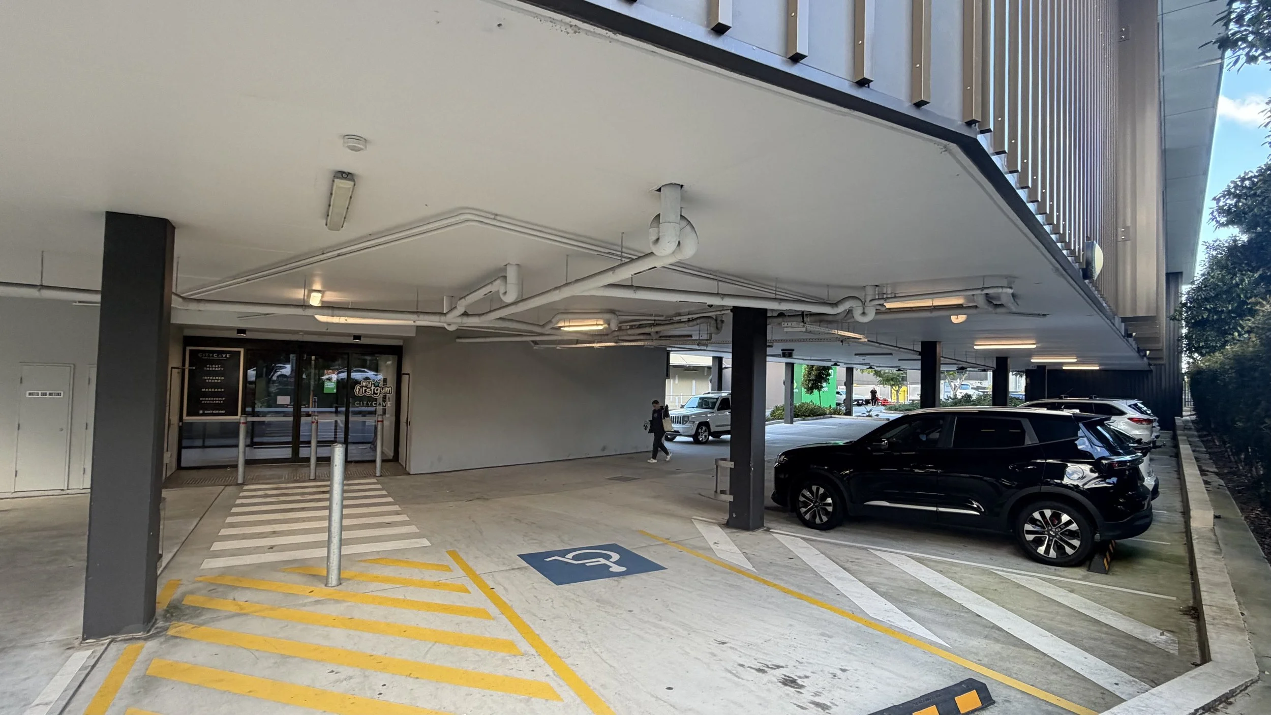 Car park for City Cave Coomera