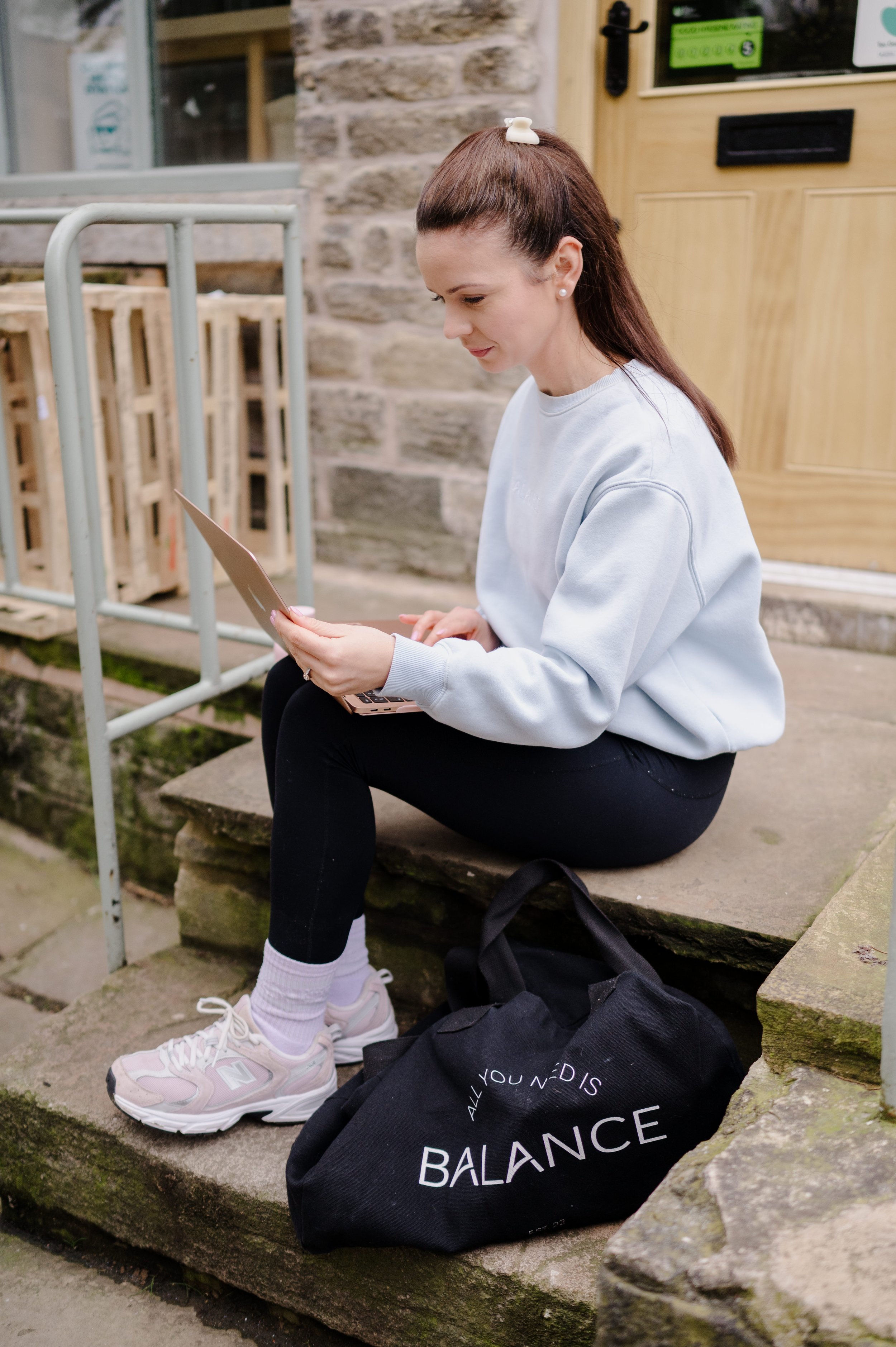anna_hornby_charlie_mini_2024-0025.jpg