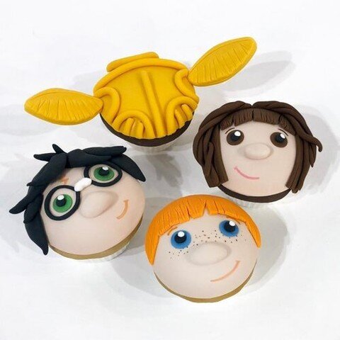 Looking for a fun weekend activity? Check out our cupcake classes! They'll have you transfiguring fondant in no time 🔮💫 This Harry Potter class is Saturday 2:00pm to 3:30pm, see you soon!

#harrypotter #slitherine #hufflepuff #gryffindor #ravenclaw