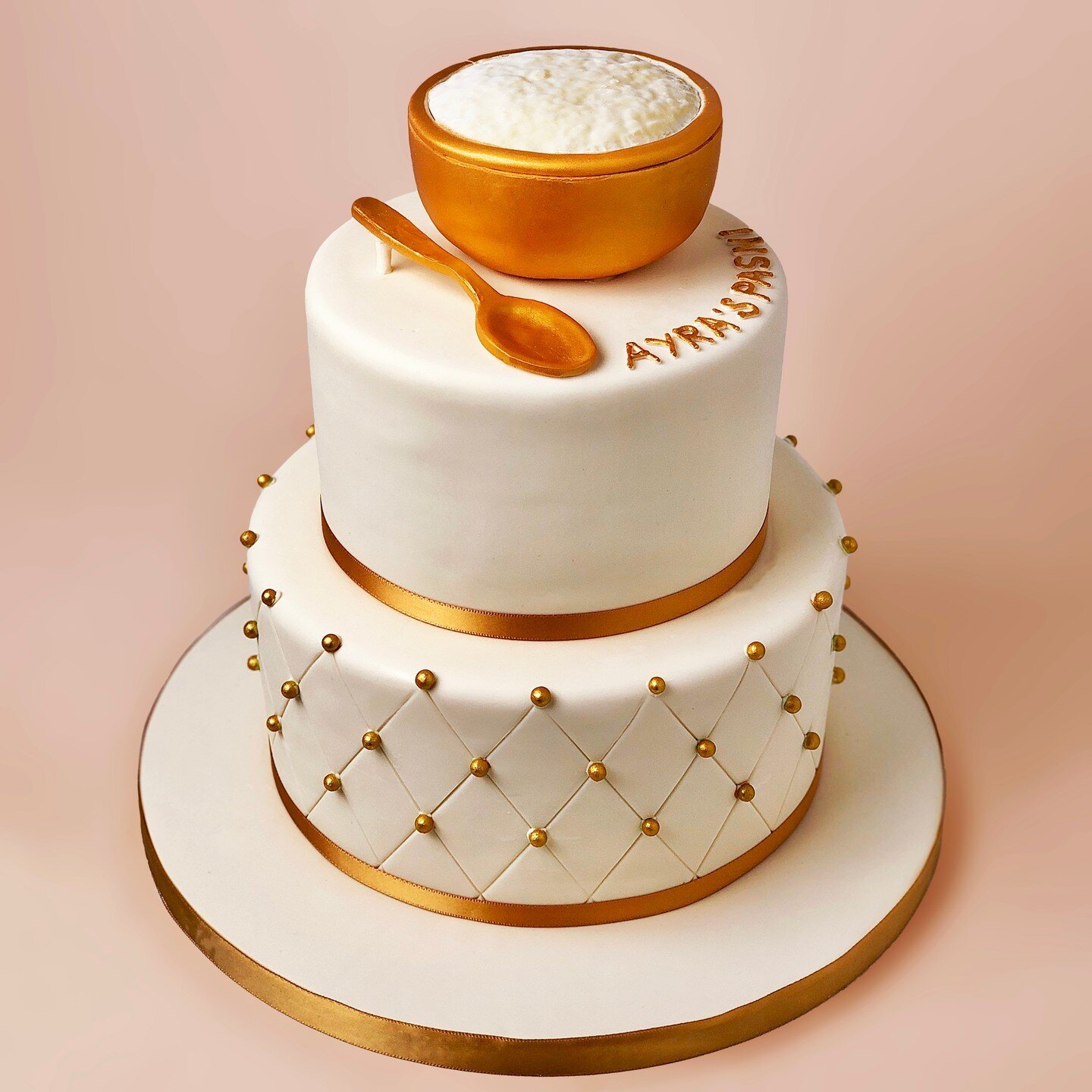 Take a look at this beautiful cake for a child's first rice eating ceremony. Complete with sculpted rice bowl, spoon, and gold accents. 

#annaprashan #firstrice #cake #sculptedcake #charmcitycakes #cakeart #aceofcakes