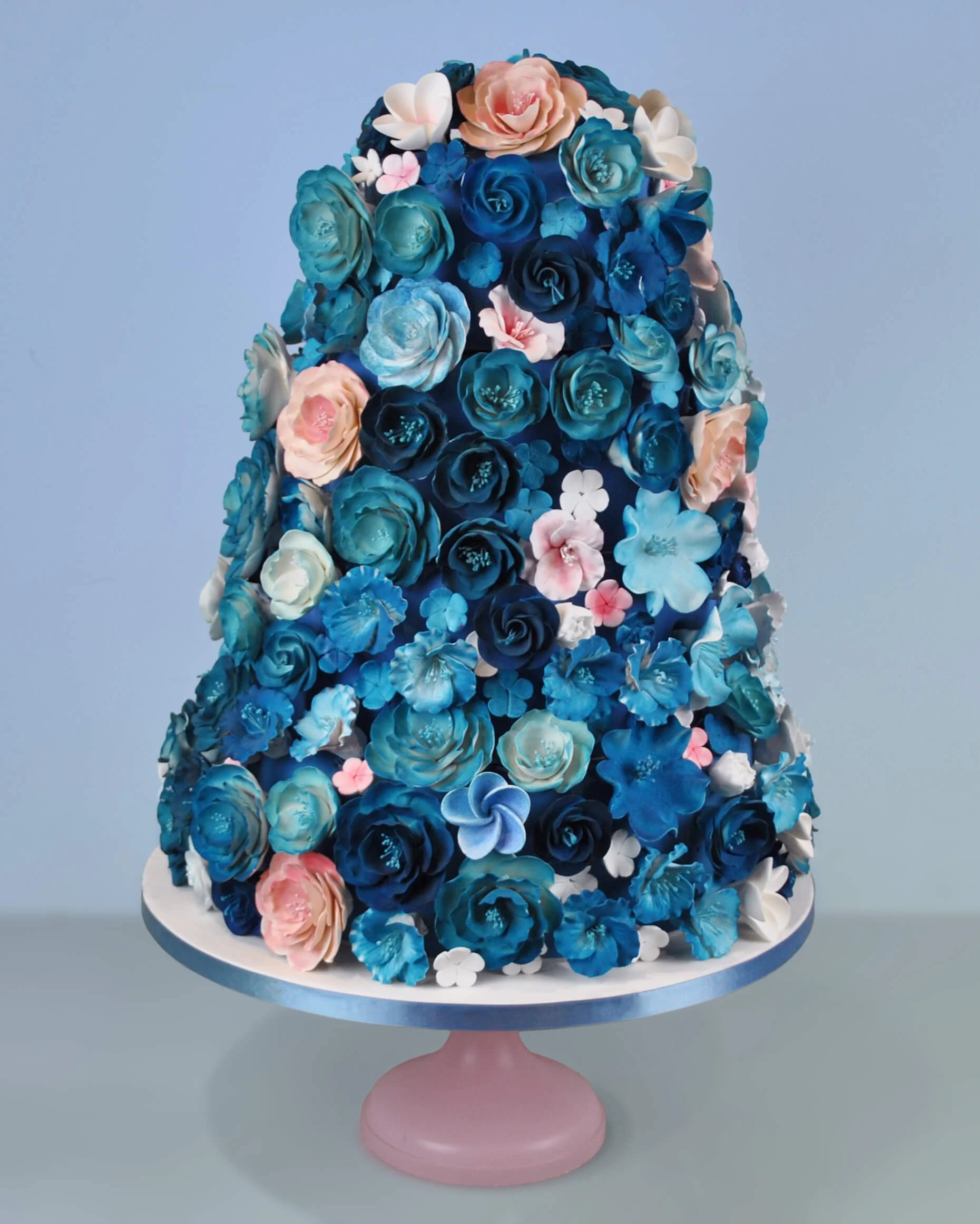 blue_flower_bomb_cake.jpg