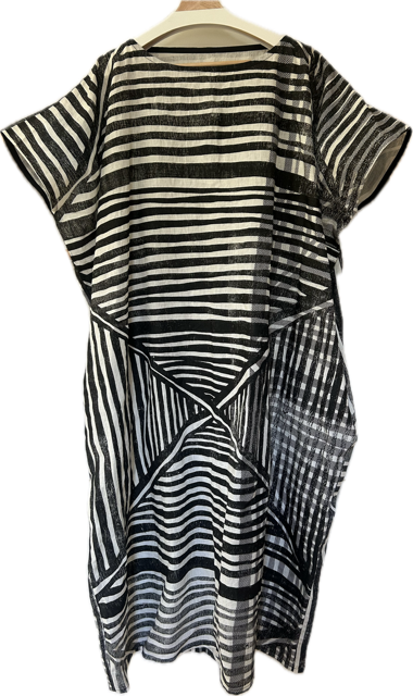 Lisa Waup Kaftan.png