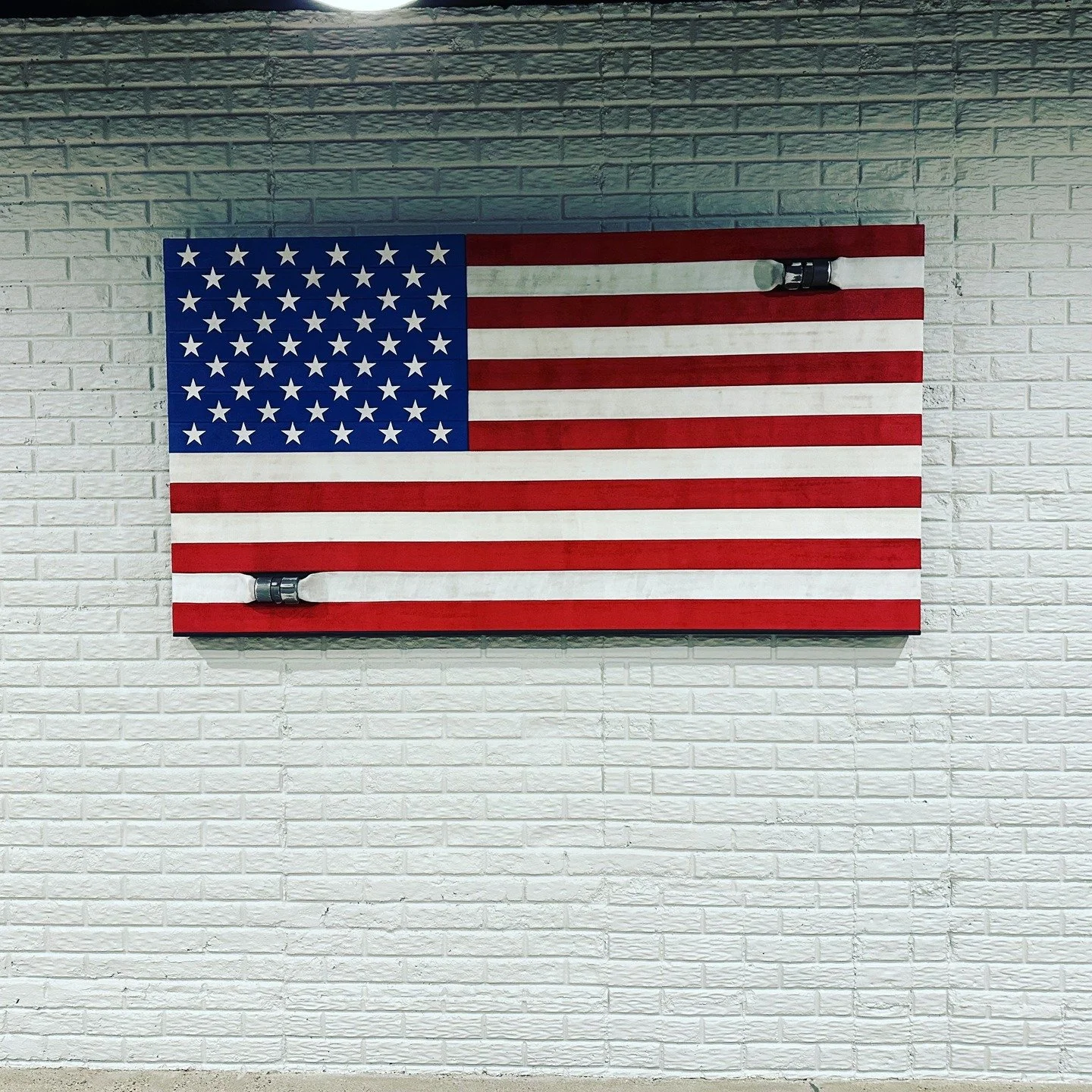 🏡🇺🇸 Flag #59 &mdash; The Pardieck Family
Placed: October 26, 2023

In early August 2023, the crew from the brand-new @fishersfiredept Station 397 received a visit from John Pardieck. Curious about the handcrafted fire-hose flag he&rsquo;d seen at 