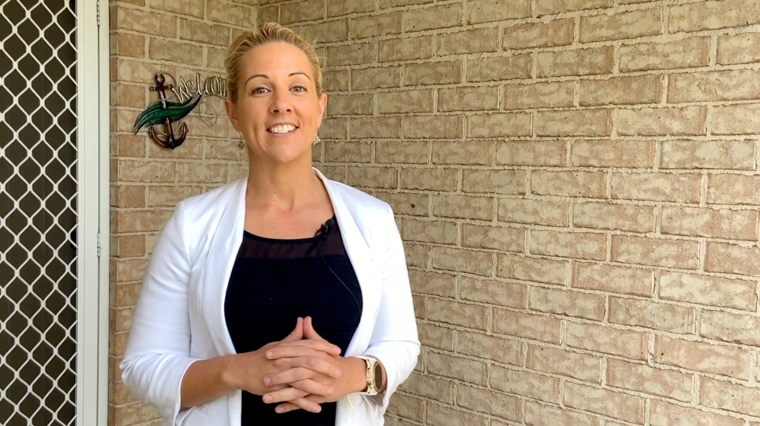 Ellejayne_Realty.jpg