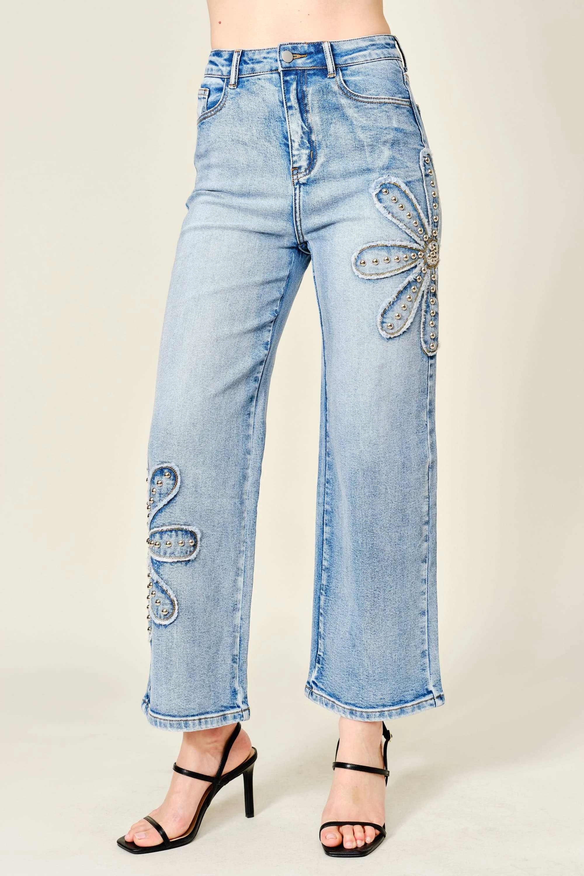 Studded Flower Patch
Wide Leg Jeans #907327FS
$68  (s, m, lg)