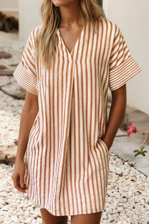 Stripe Pinched V Neck Turn-Up Cuffs Shift Mini Dress  (s, m, lg, xlg)
$46           #80423FS