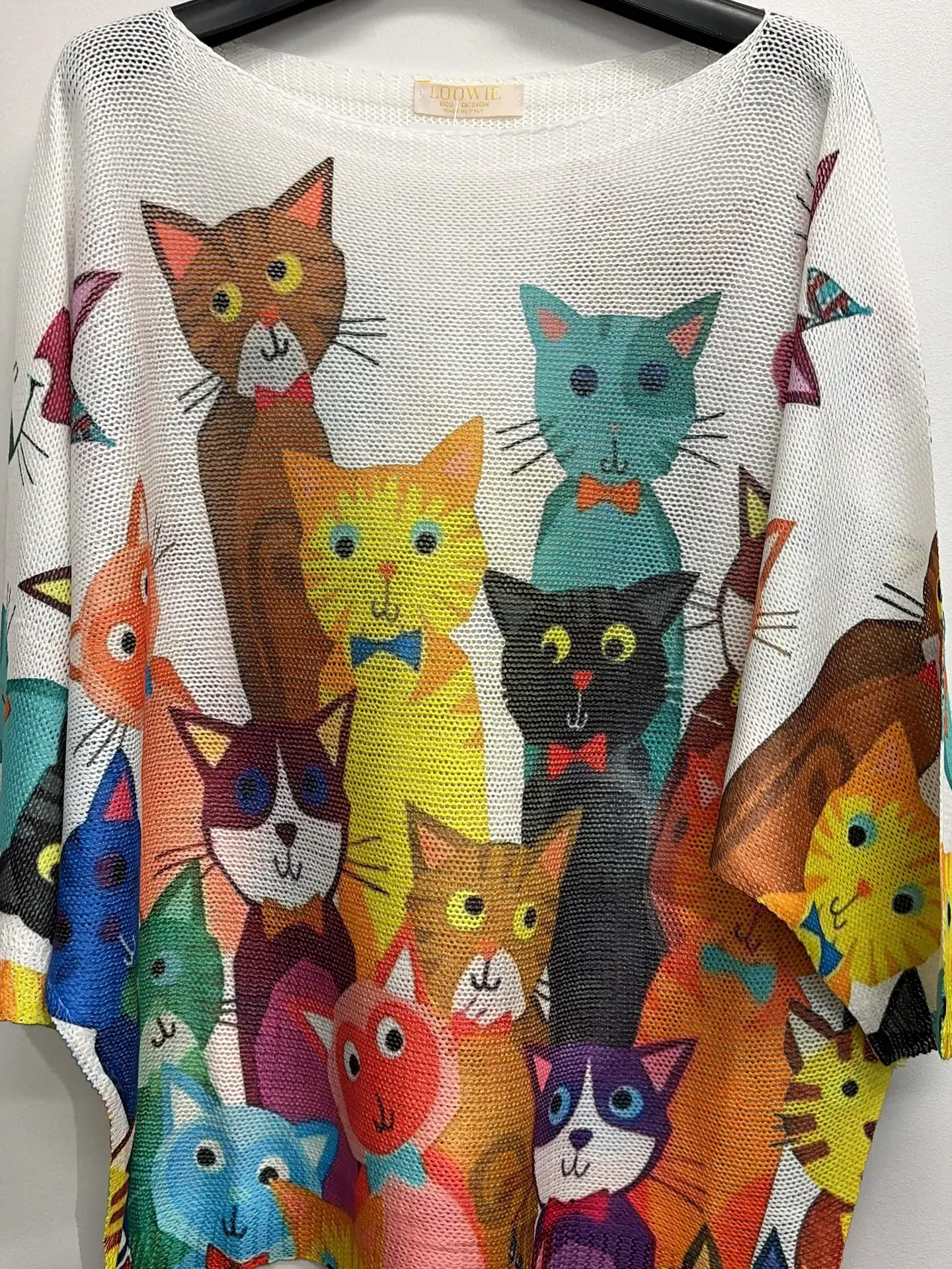 Cat Sweater
Made in Italy 
$40    OS