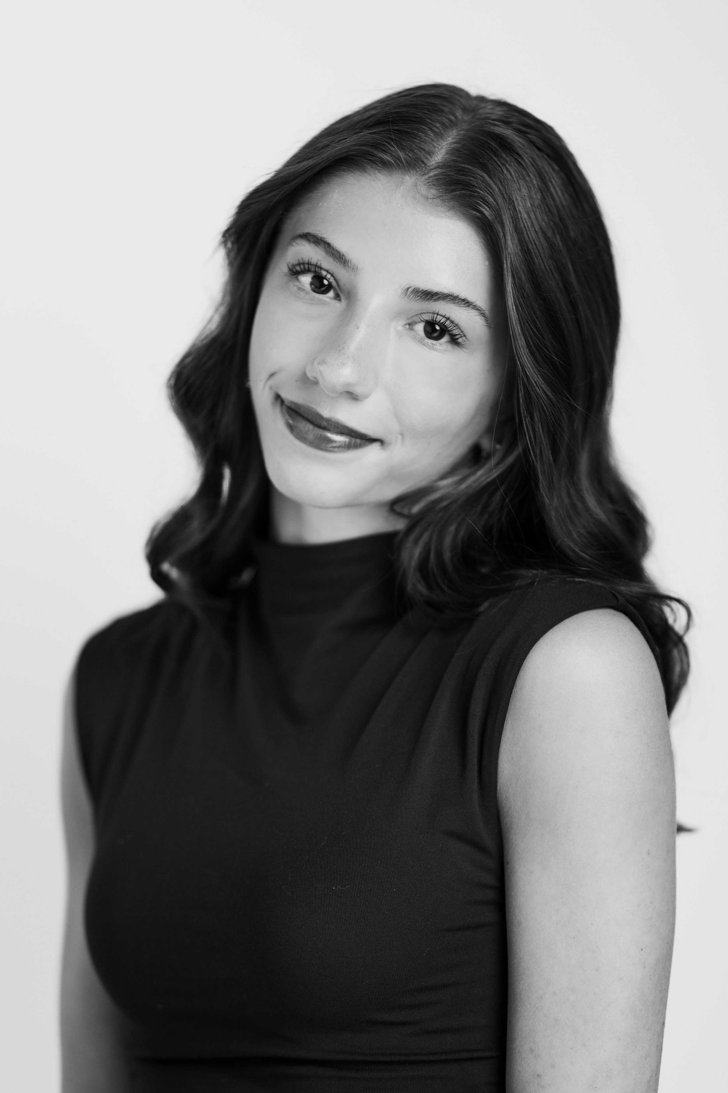 Olivia Headshots-41-2.jpg