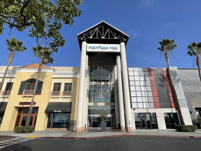 Shopping Centers in Orange County