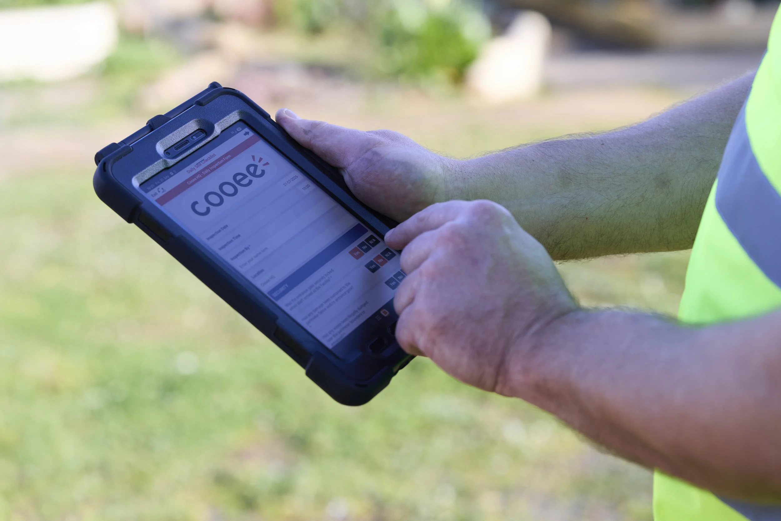 Cooee Data app and waste management system
