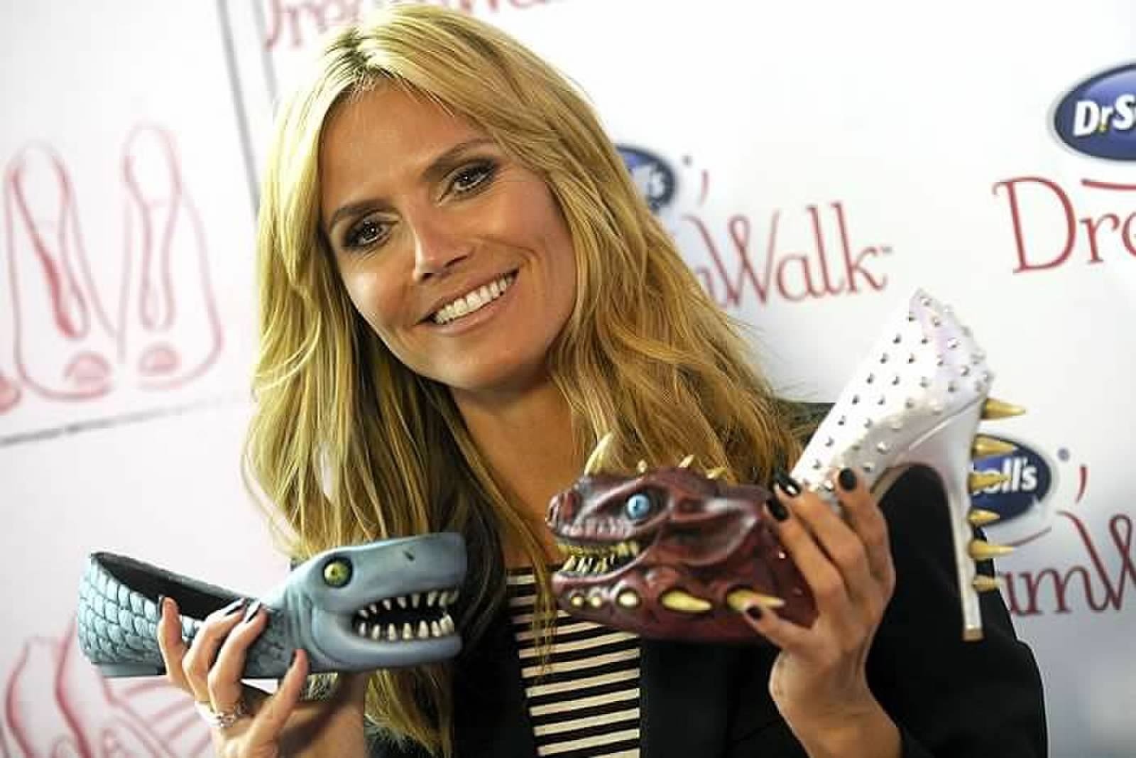 Heidi Klum Dr. Scholl's Commercial
