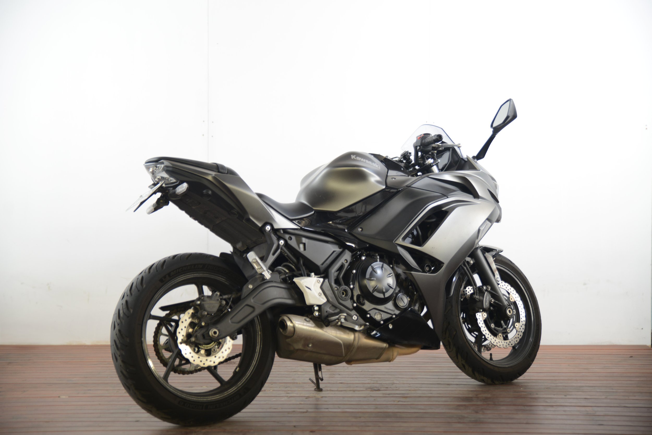 Kawasaki Ninja 650  3.JPG