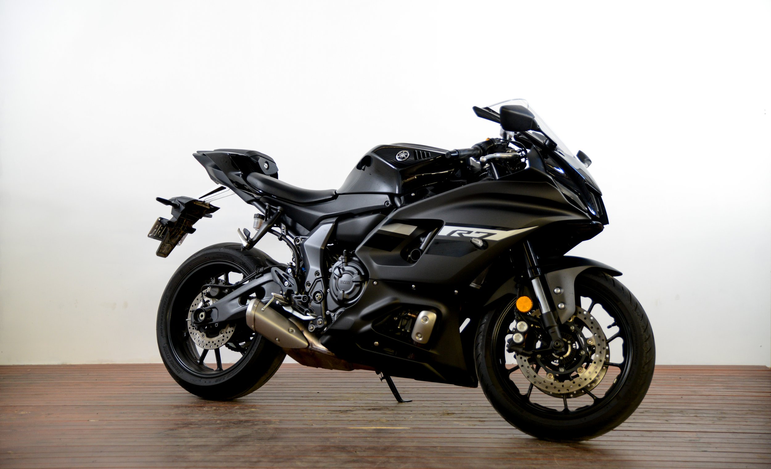 Yamaha YZF-R7LA 2024