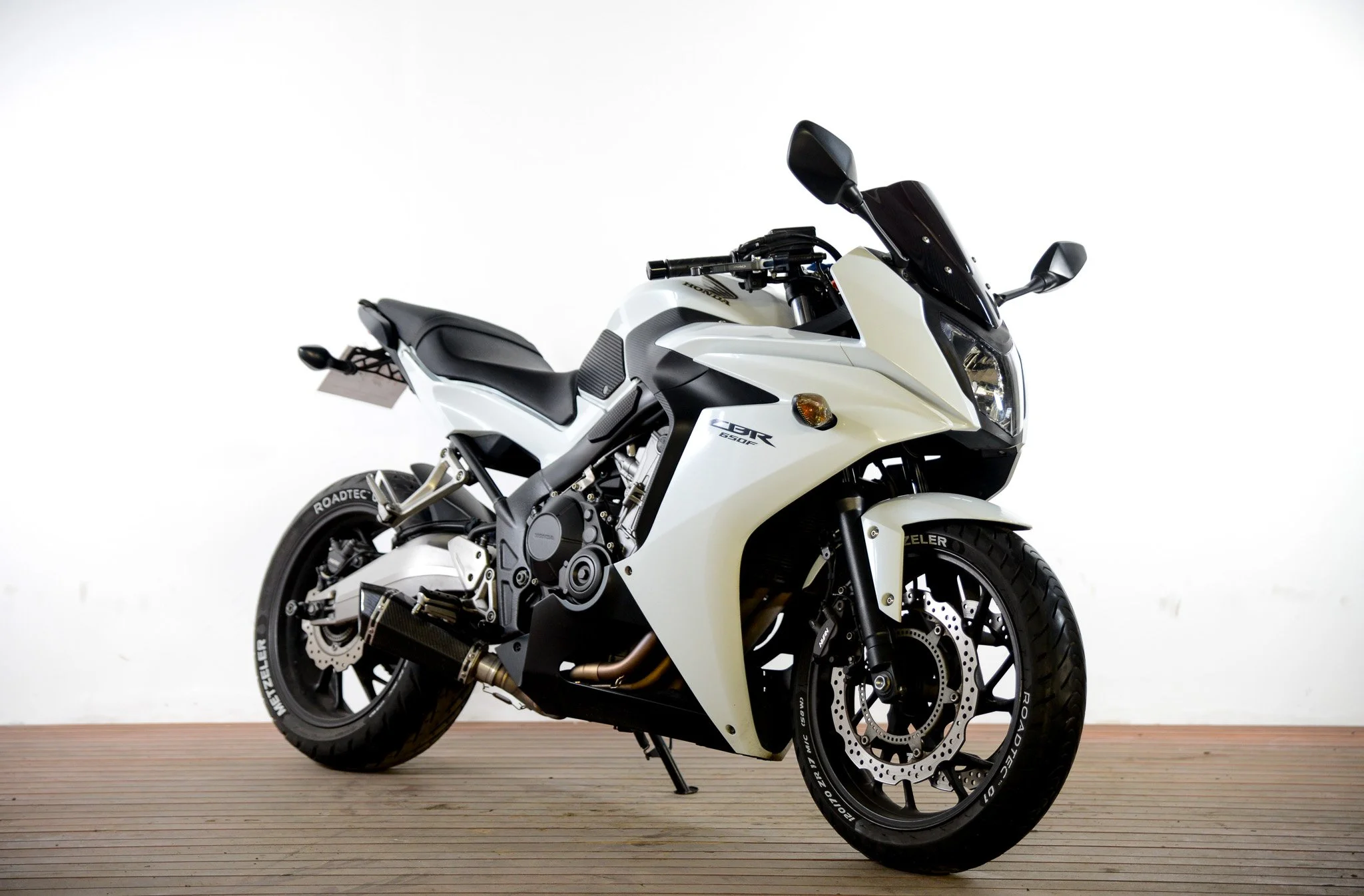 Honda CBR650F (Non-LAMS) 2014