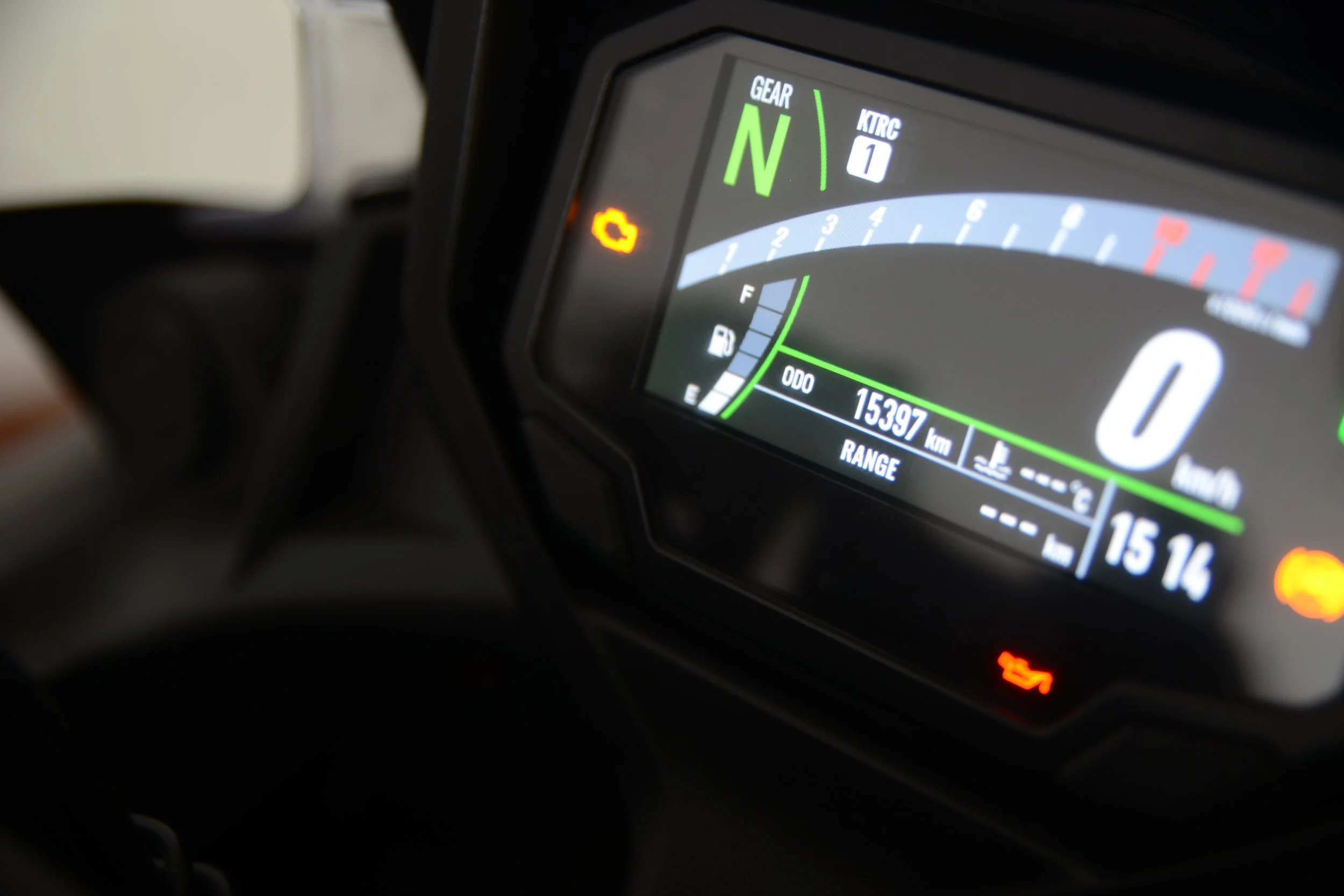 Kawasaki Ninja 650 7.JPG