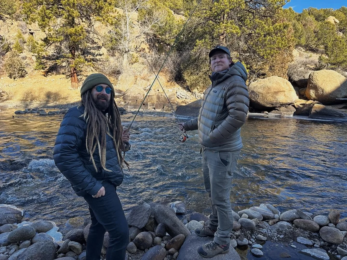 KD/BV means Rippin&rsquo; lips &lsquo;n&rsquo; throwin&rsquo; picks 🎣  Nothin&rsquo; like a good ol&rsquo; SOLD OUT shindig at the Surf 🏄 Let&rsquo;s get weird but like in a classy way 🍸