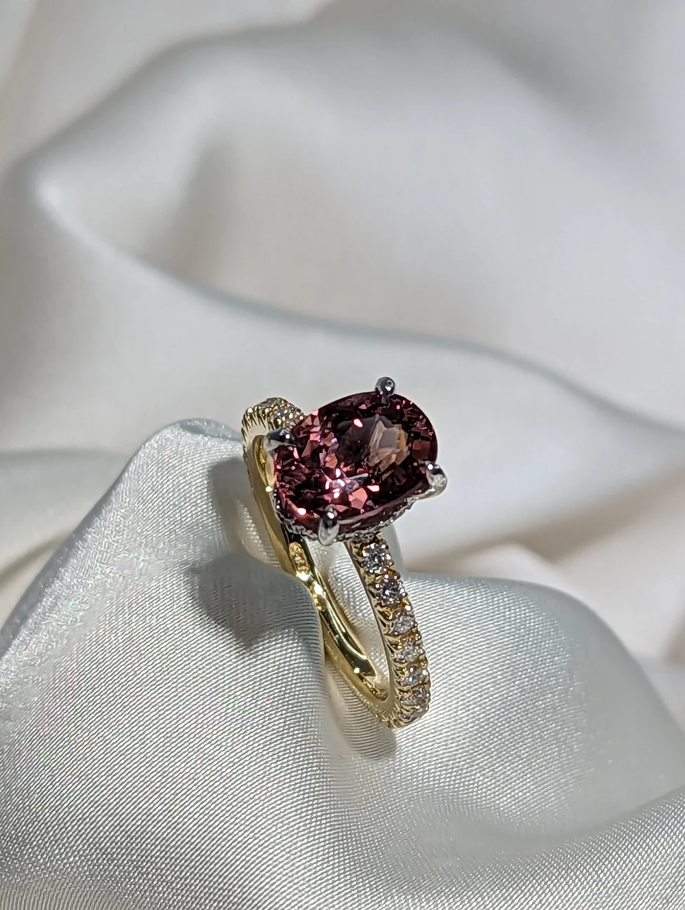 Rhodolite Garnet Diamond Ring SQ3480455 — Peppermint