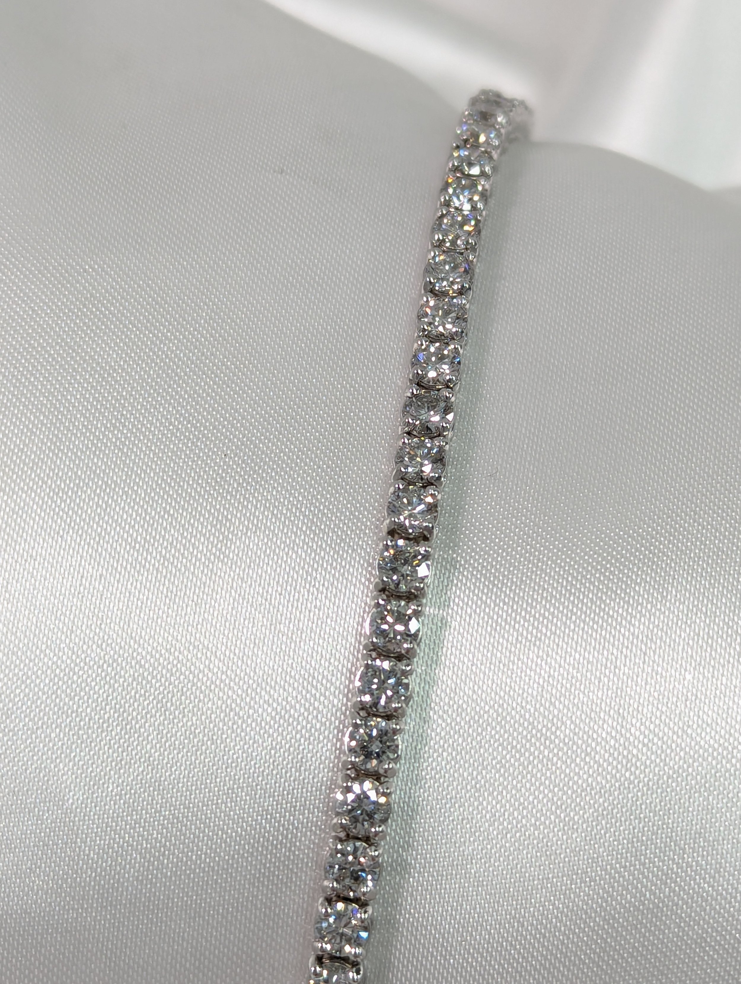 Tennis_Bracelet.jpg