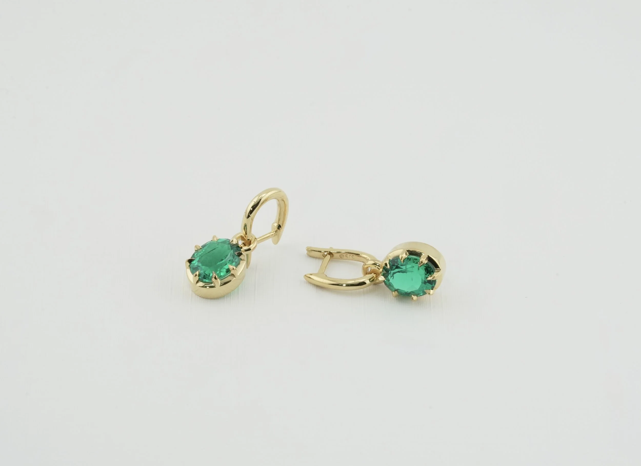 9kt Yellow Gold Lab Emerald Drop Earrings- SQ3729234