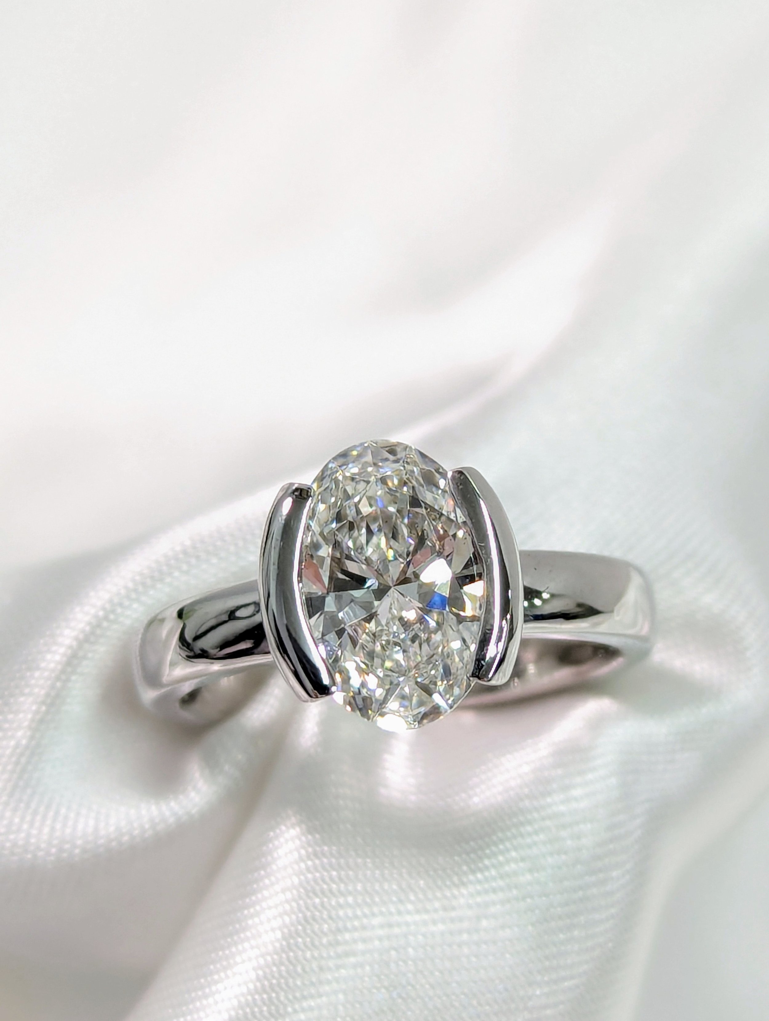oval white gold.jpg