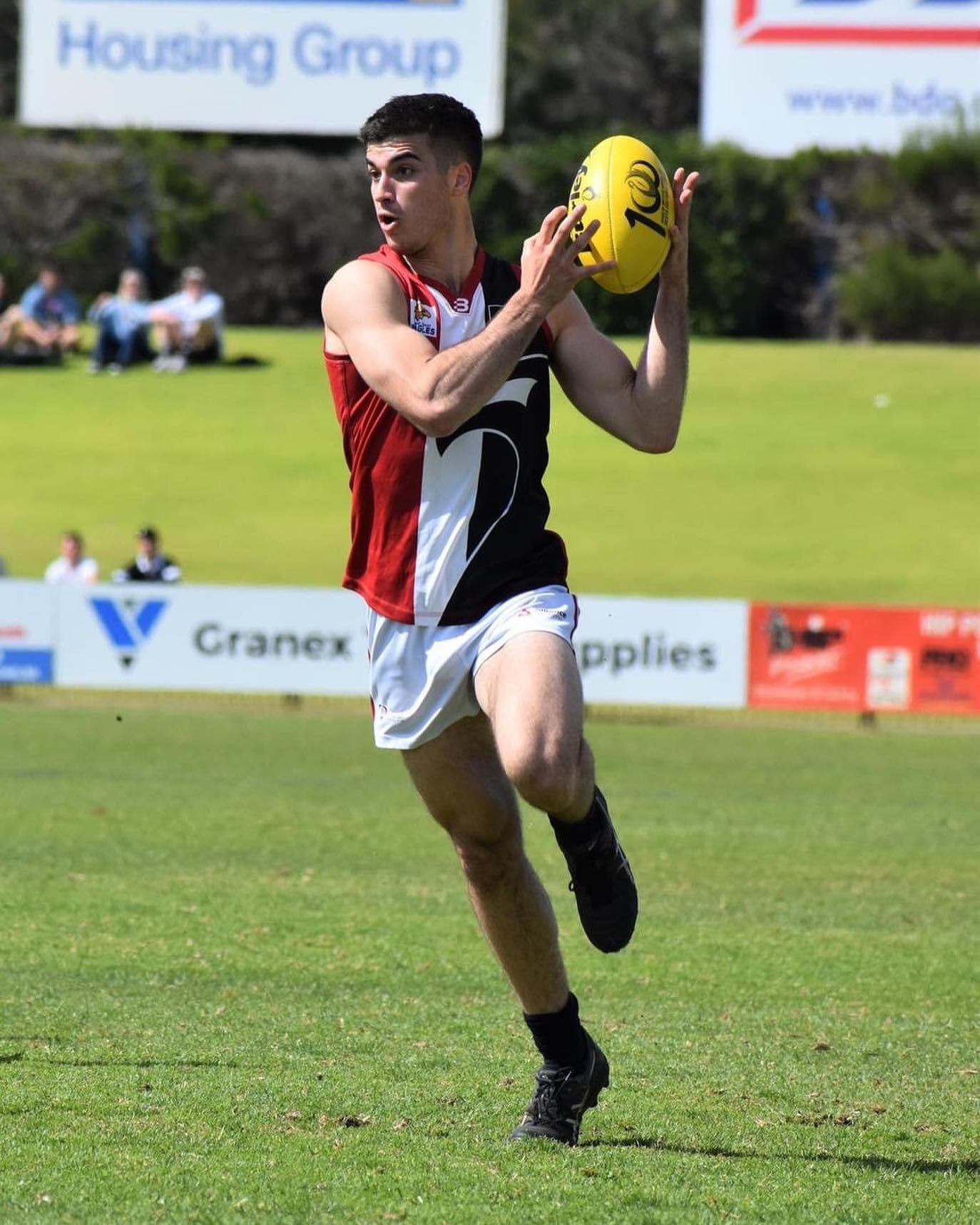 Welcome back 🔥

Our first night for our 2022 campaign gets underway tonight! 

Few bits of housekeeping: 
&bull; Bring boots &amp; runners
&bull; Water bottle
&bull; Record your attendance 

📍 Hamer Park, Second Ave
⏰ 5:30pm (get down early for fun