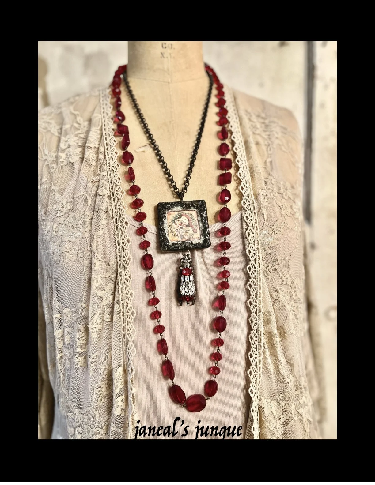 JJ santa necklace.1.jpeg