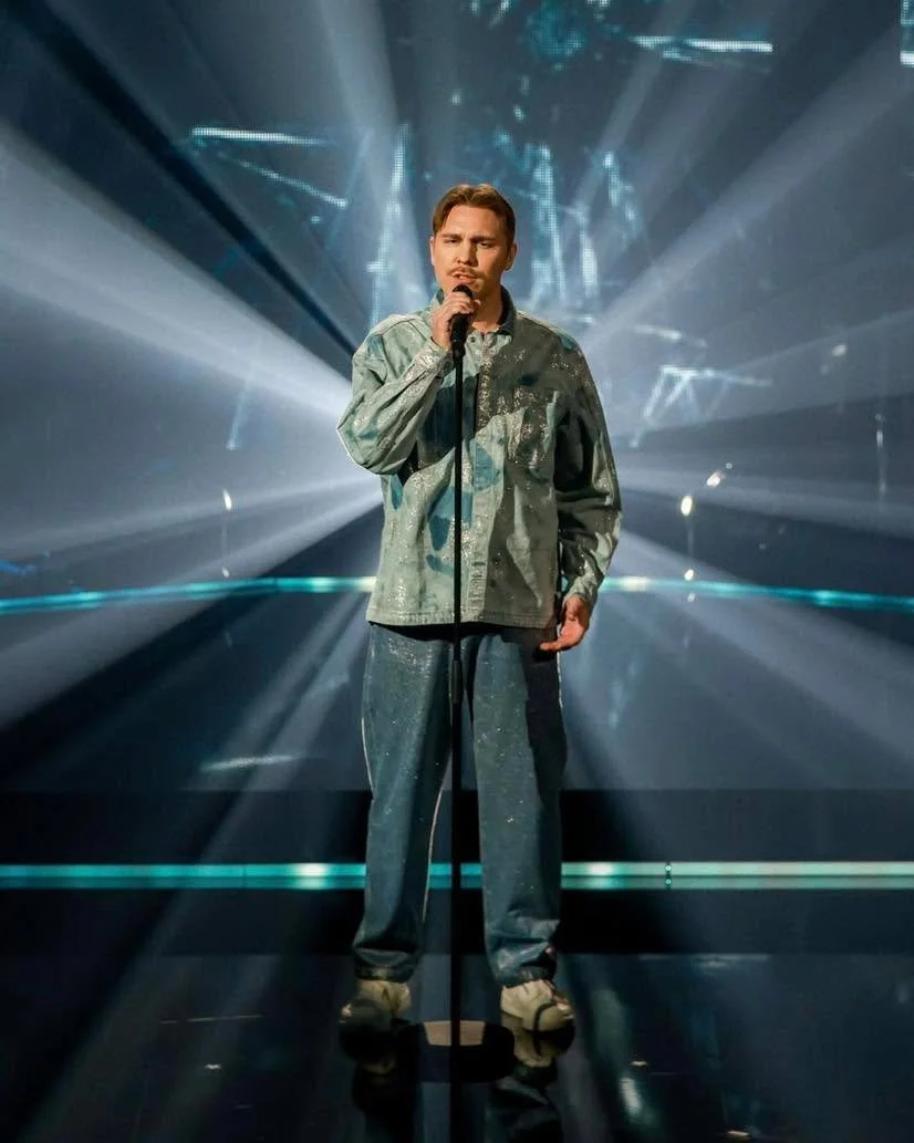 T&auml;hdet t&auml;hdet alkaa viimein! ⭐️

T&auml;n&auml;&auml;n sunnuntaina n&auml;hd&auml;&auml;n uuden kauden ensimm&auml;inen jakso, jossa mukana kilpailemassa on hurmaava baritoni Aarne Pelkonen!

Popcornit kehiin ja nelonen auki klo 19.30!

📷 