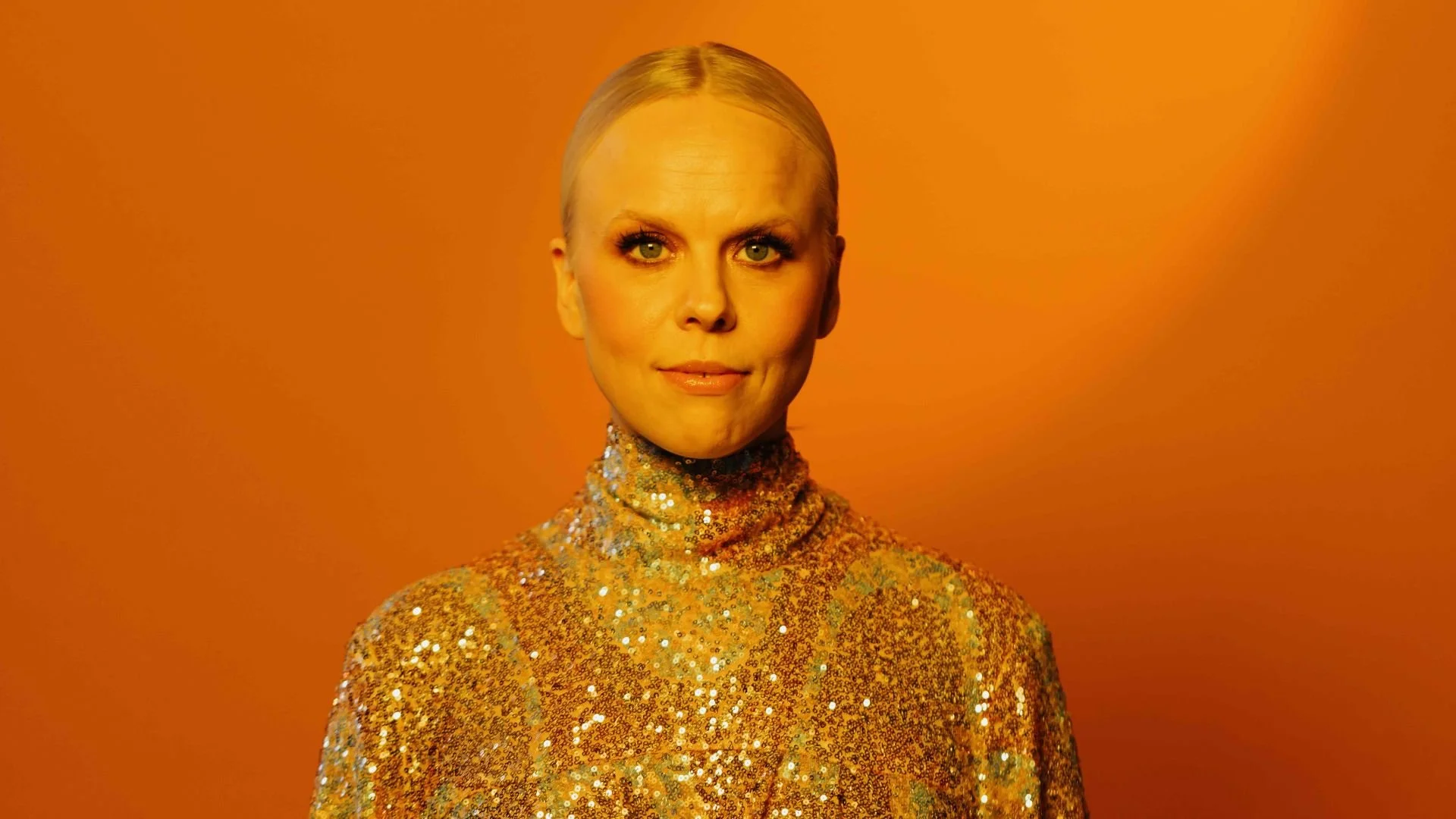 Jazzlaulaja Aili Ikonen on yksi Suomen kysytyimmistä artisteista. Keikat myy Raitala Music.