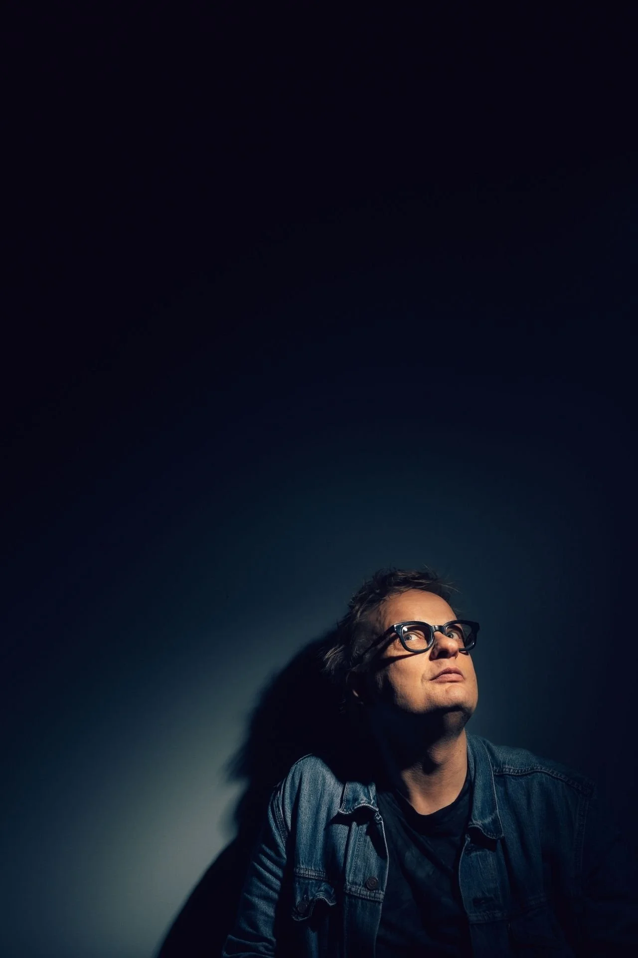 Kansainvälisesti tunnettu pianisti Iiro Rantala on muusikko, jonka esitykset ja levytykset yhdistävät huumoria ja virtuositeettia.