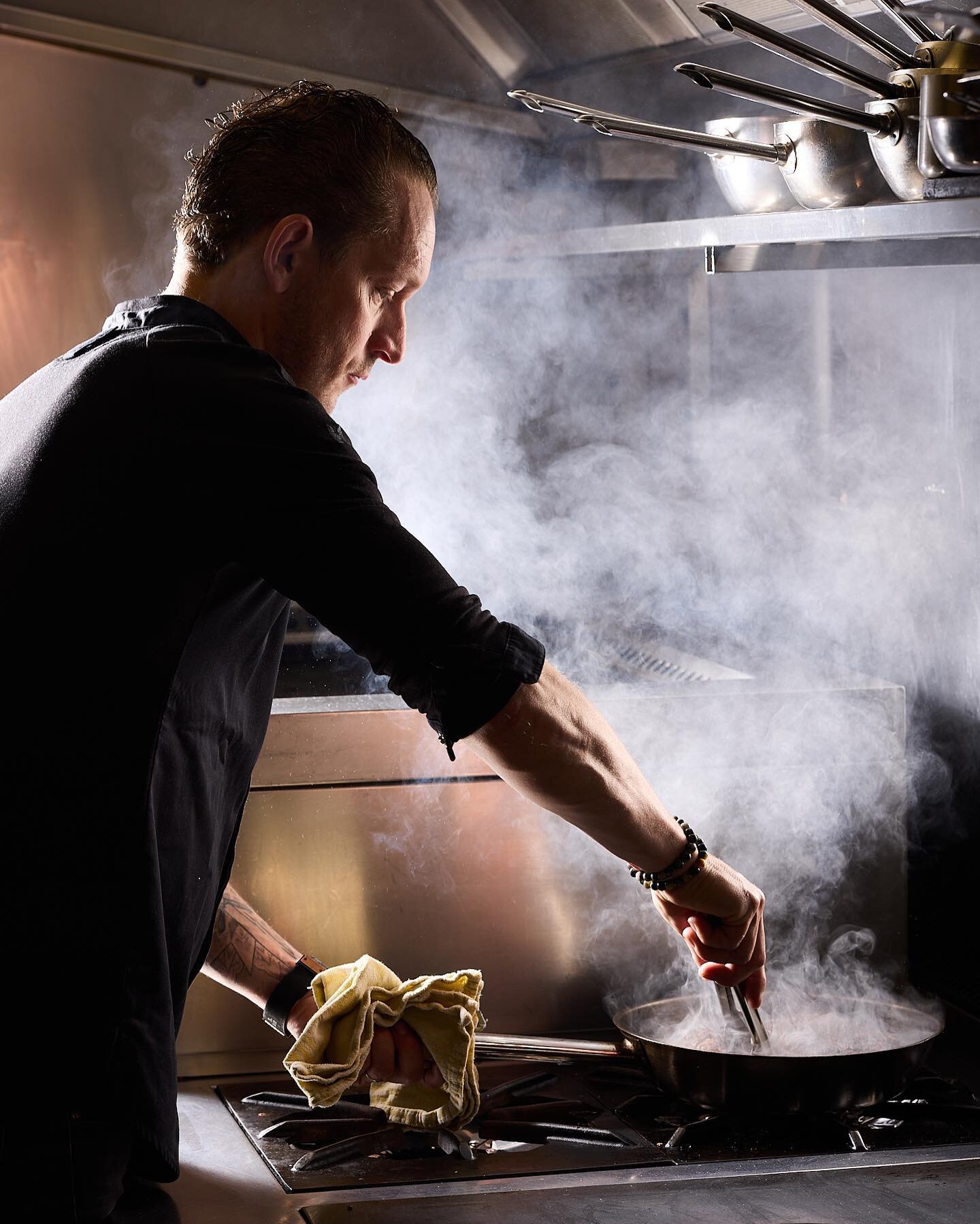 Chef Cies in the kitchen of @bistrobizarre 
Shot for @tablefever.be