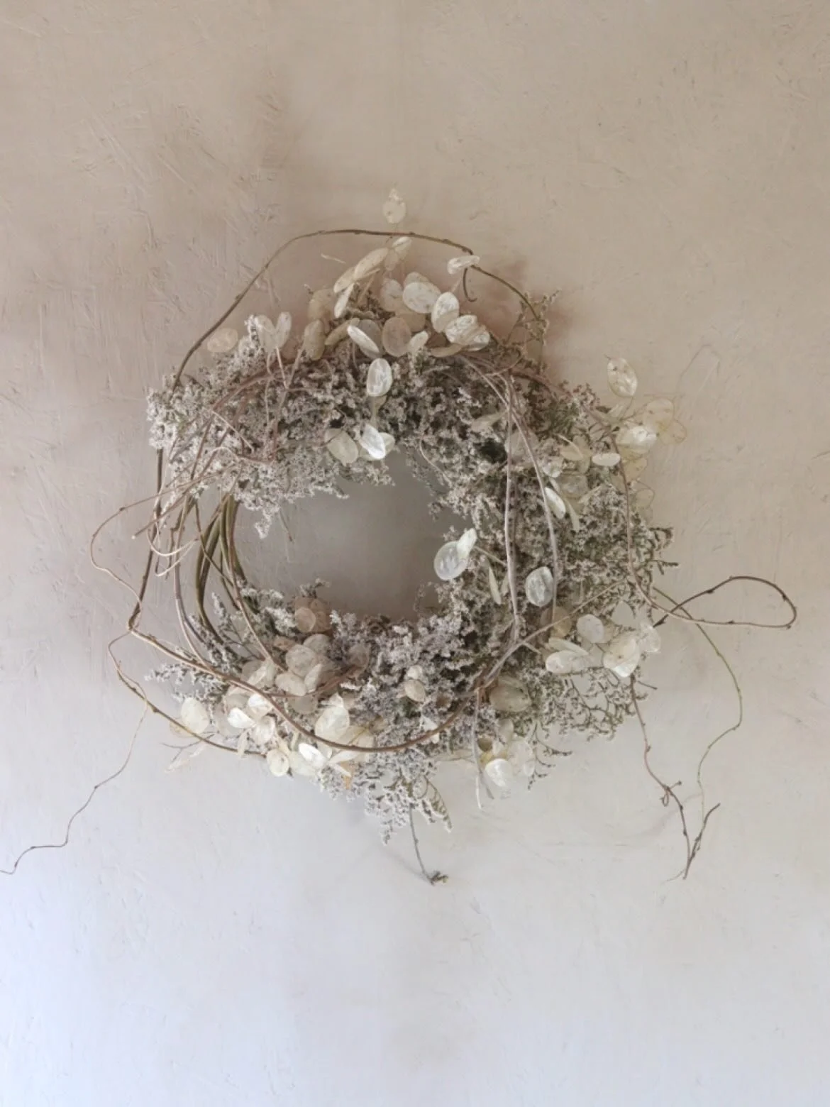 Another wreath. 

This was a private commission for a client. 

I cannot tell you happy it makes me to see the reverence and joy with which this wreath (and another one I made for her) is unwrapped at this time of year and hung carefully on the wall 