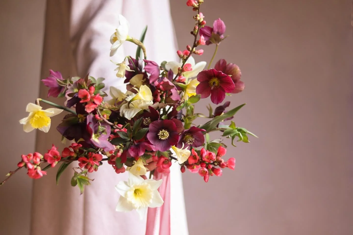 It&rsquo;s that week again&hellip; the one where I actively choose not to be busy with flowers, and especially not roses because there aren&rsquo;t any in flower right now. 

But it is a great excuse to share some pink/red content and this beautiful 