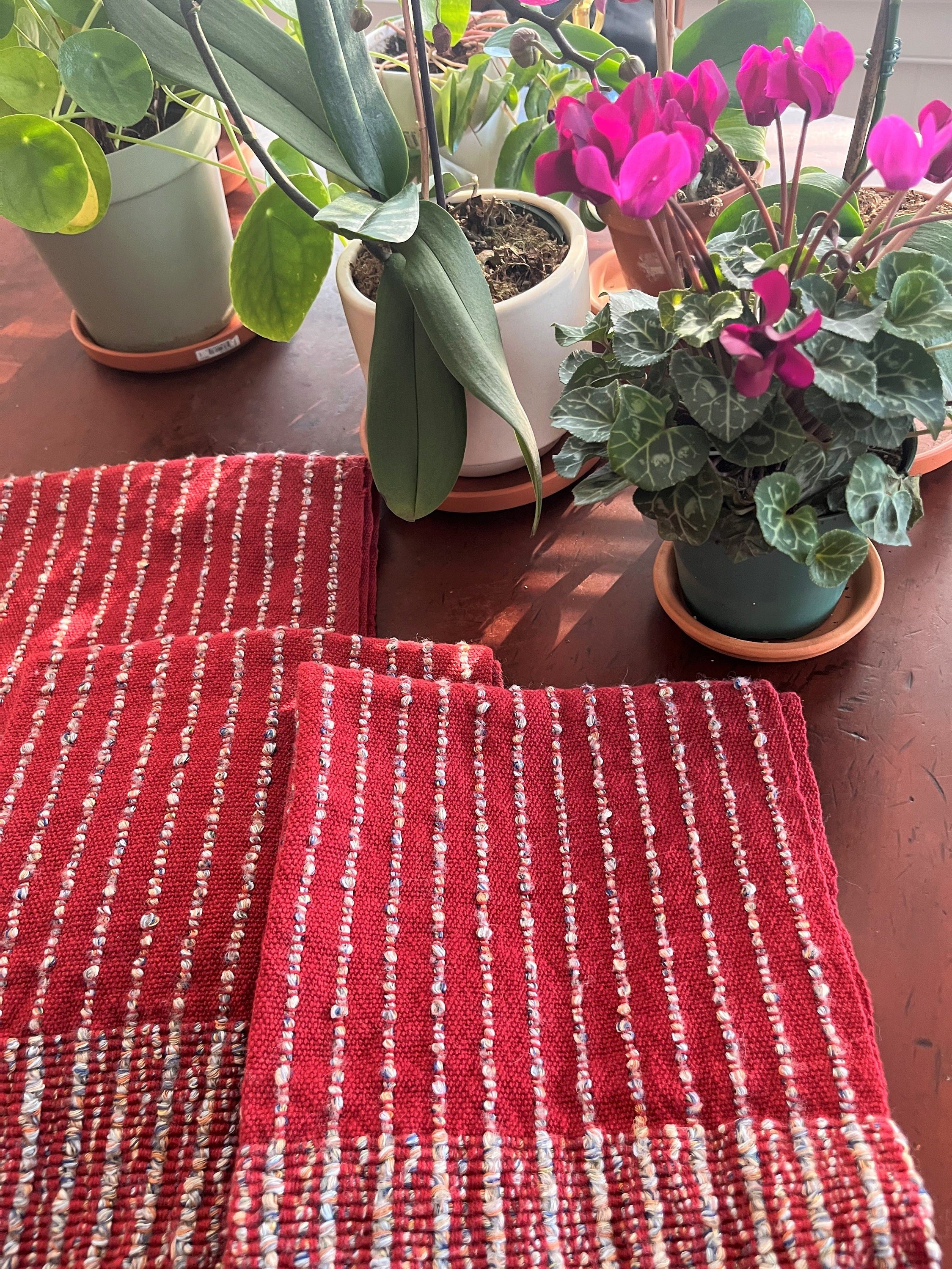 https://i.etsystatic.com/14644259/r/il/0763ad/3846084784/il_fullxfull.3846084784_1whi.jpg