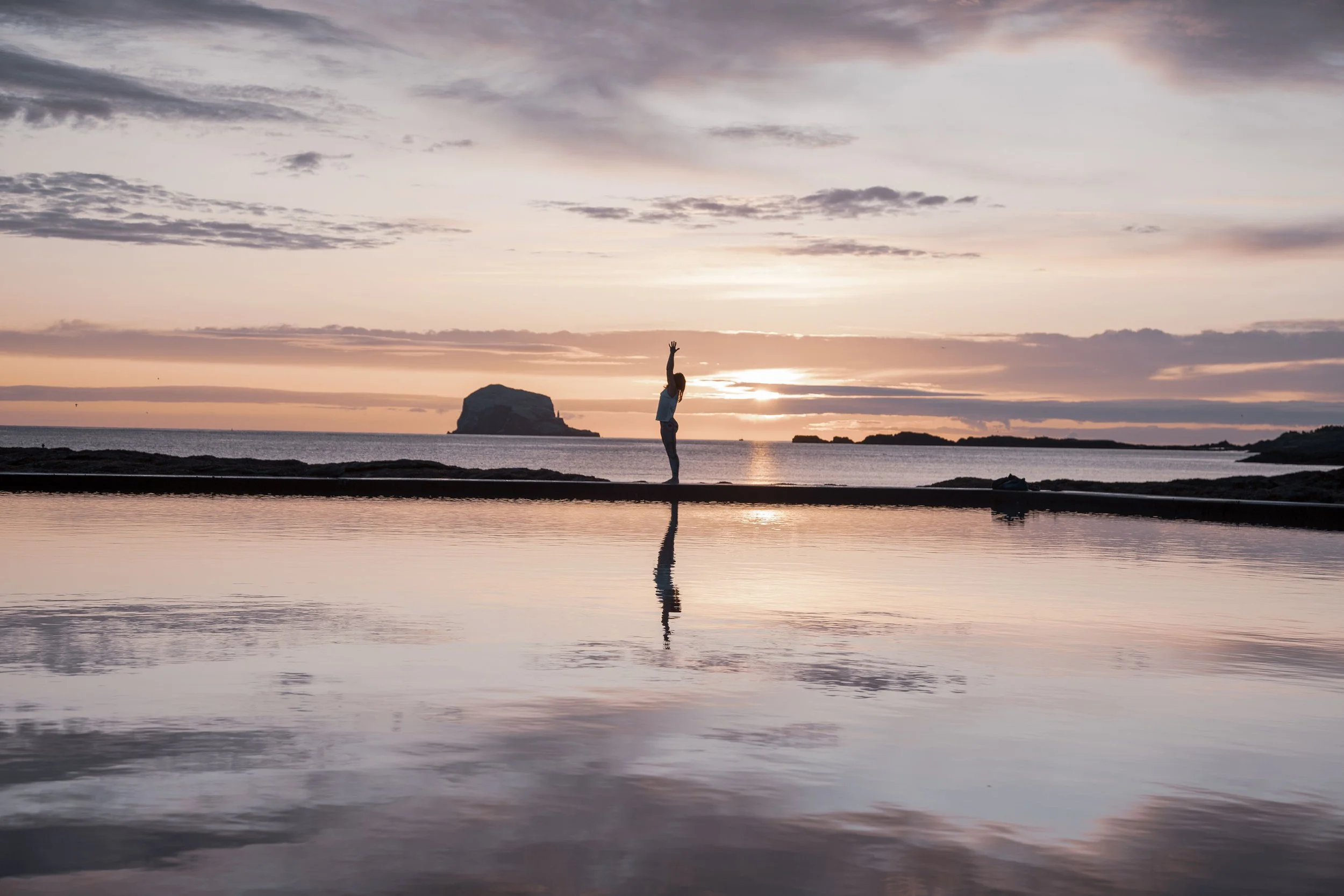 Kinship.Studio. North Berwick. Beach Yoga. Sunrise. High Mountain Pose.