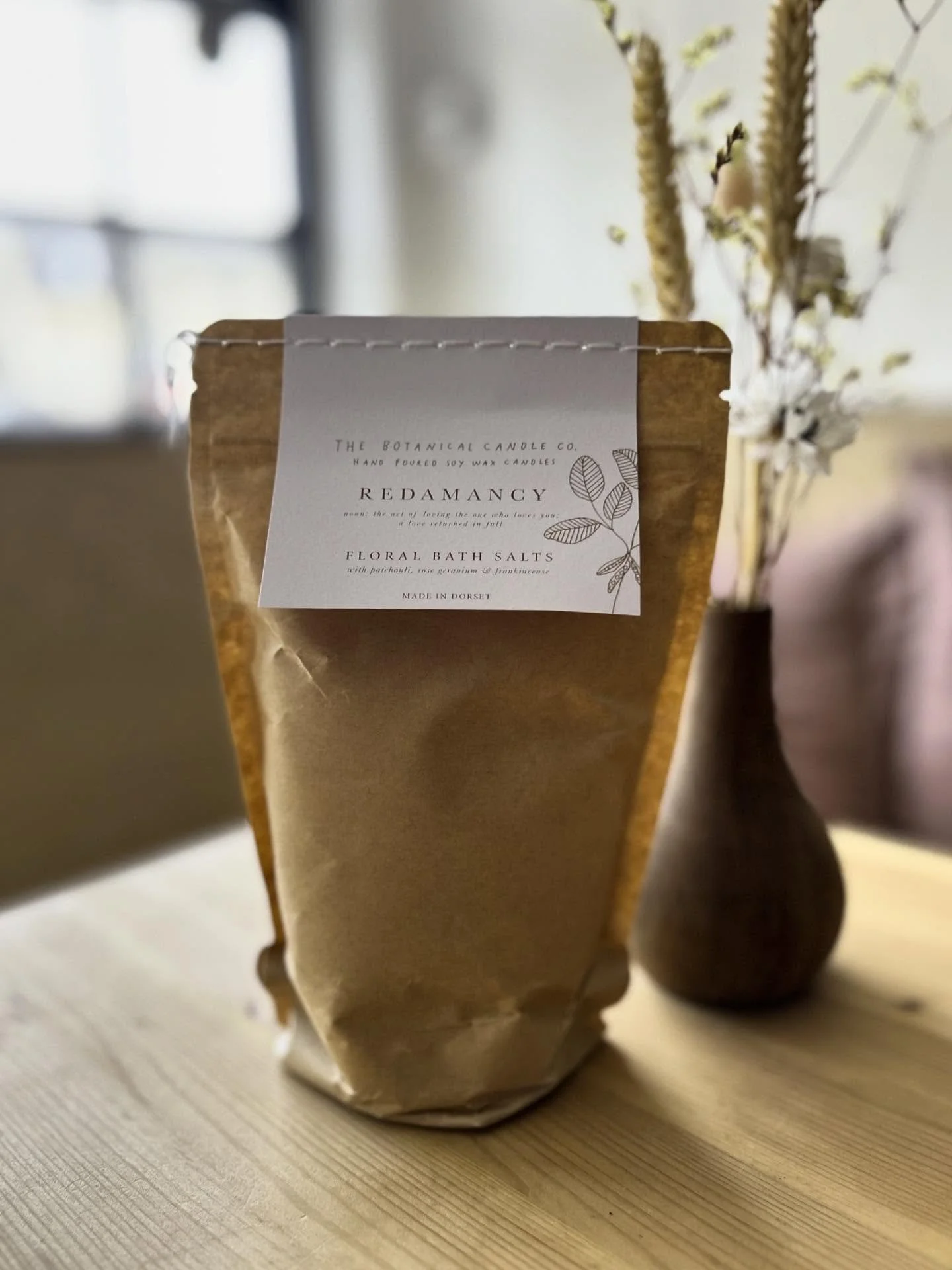 NEW from @thebotanicalcandleco - the most gorgeous bath salts, made with 100% natural ingredients. Choose from either Quiescent or Redamancy, and a glass jar or compostable refill pouch! So we can now literally bathe in our favourite scents 💕