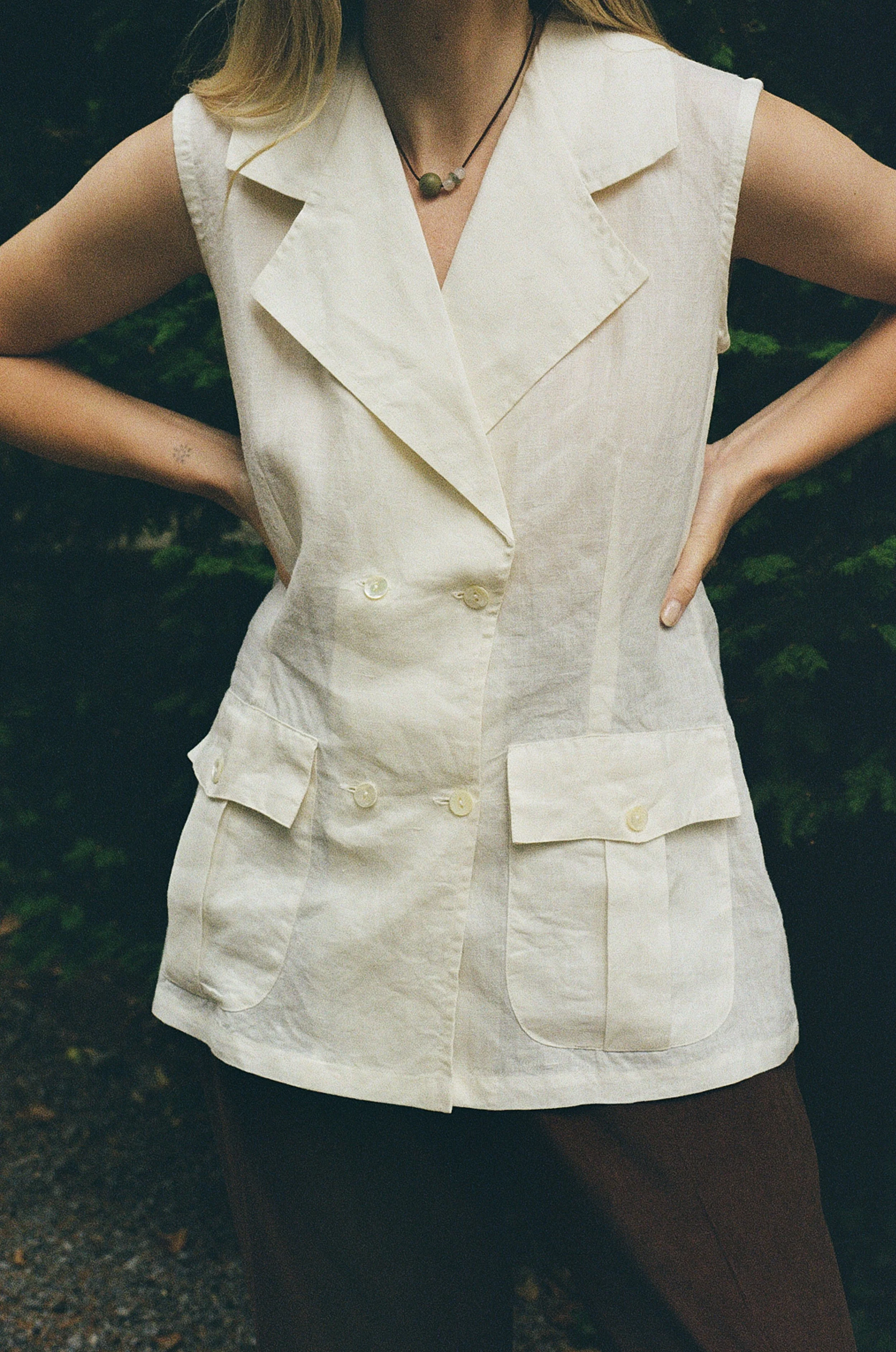 the cream linen top