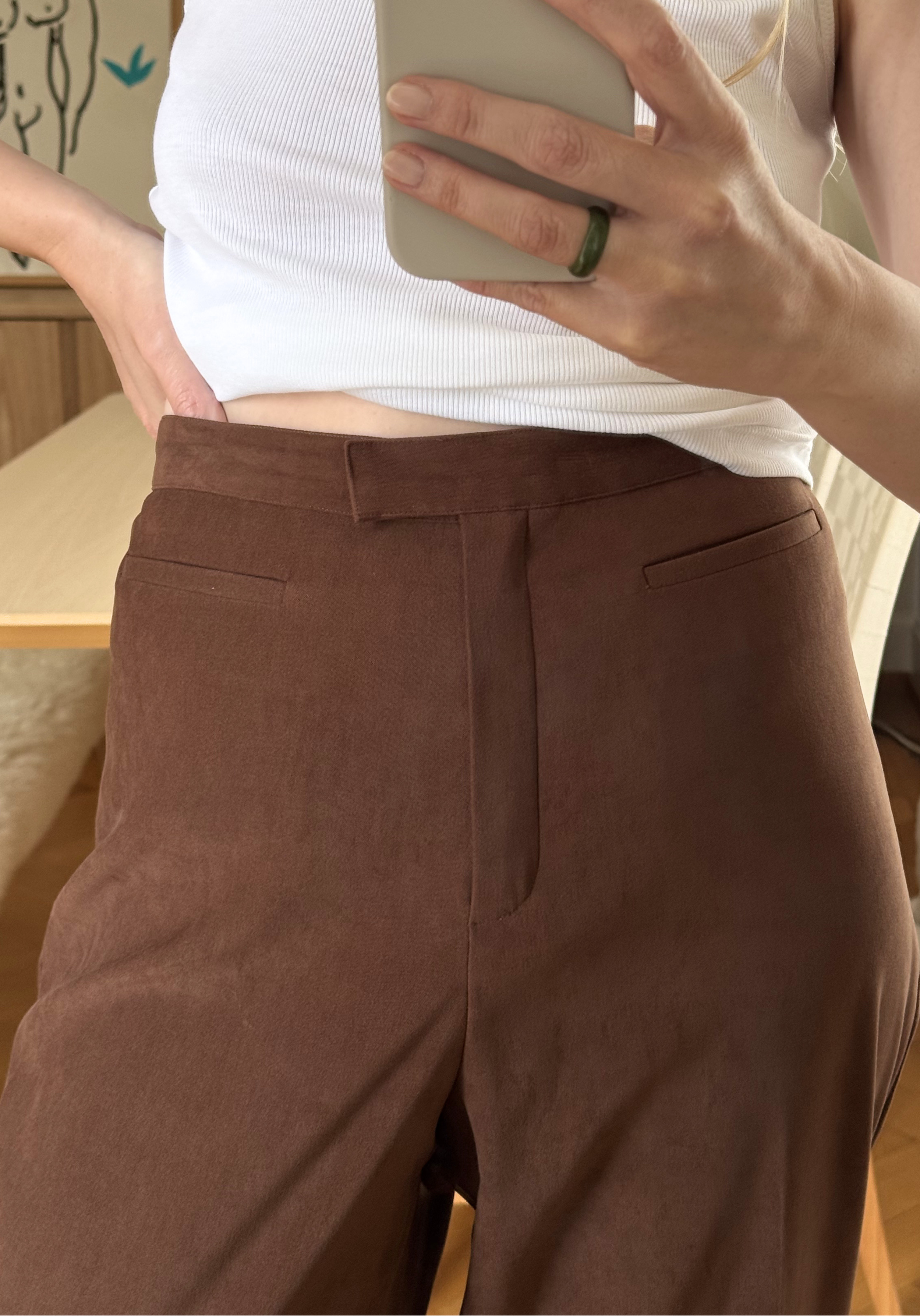 otràvie_selfie_trousers_SS26.png