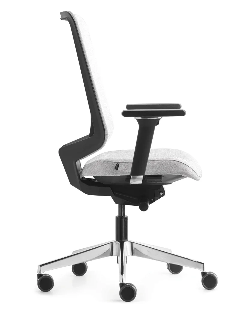 DOT-PRO_MOTION_06.webp