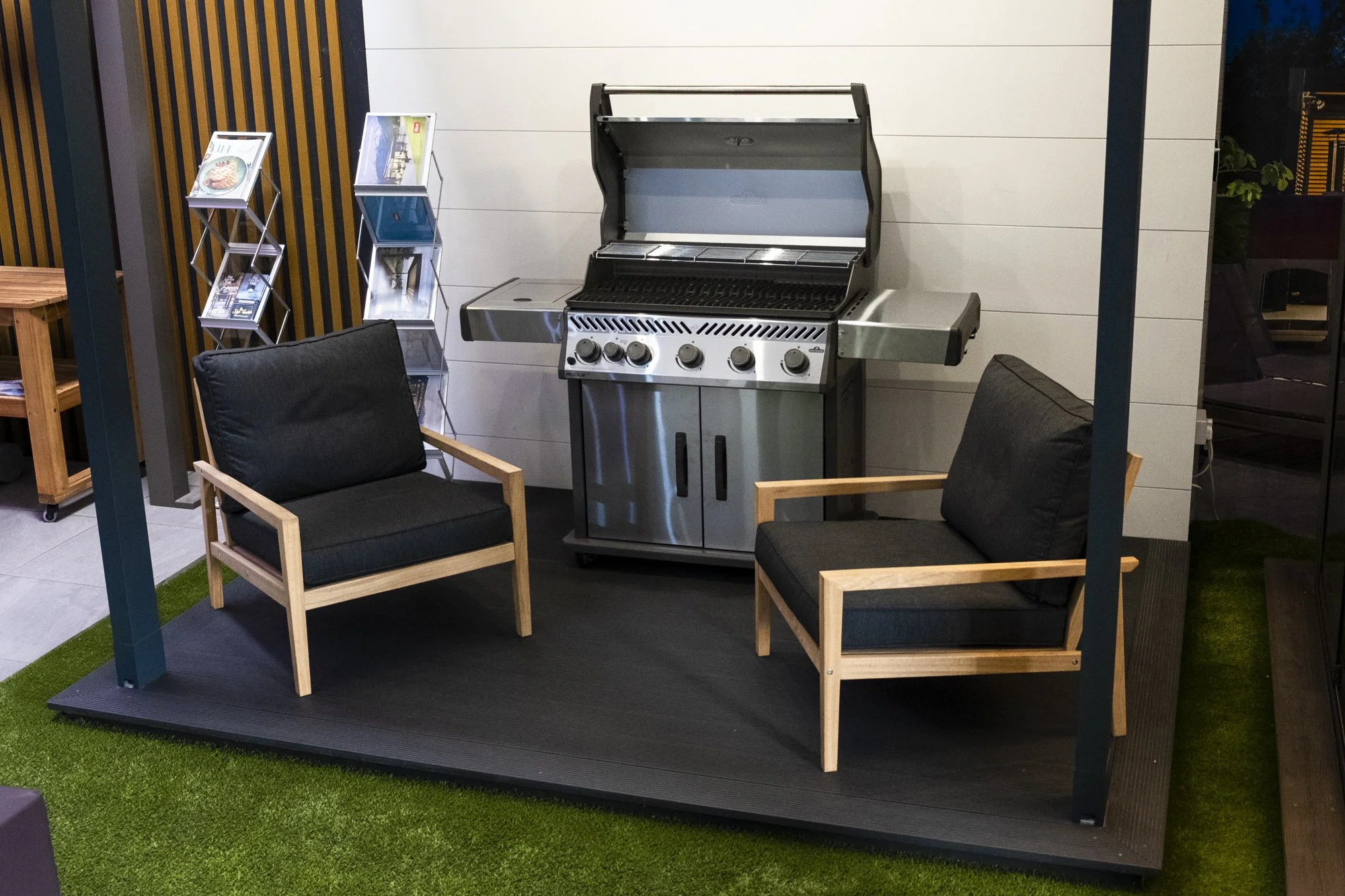 Our showroom in Hull Awnings Retractable Canopies Parasols Café Barriers Shade Zone