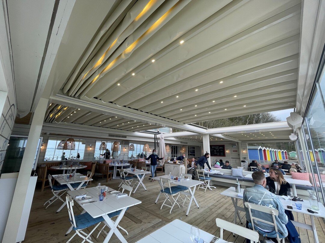 Fantastic to be part of the journey with the award winning restaurant @thehutcolwell installing a number of retractable canopies over the years with the expansion of their outdoor dining. #restaurantdesign #restaurantdesigns #restaurantdesigner #rest