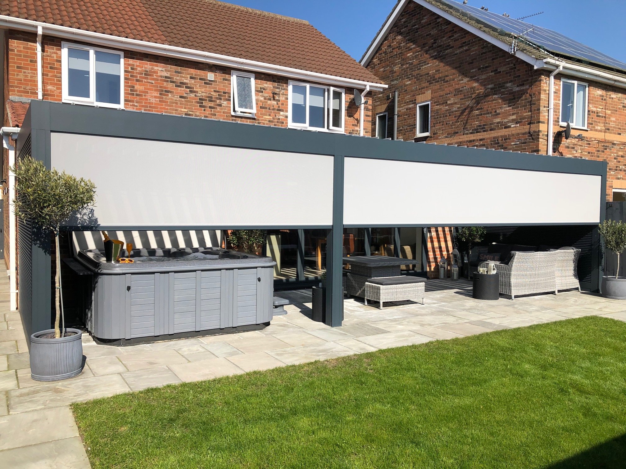 Awnings in Lincoln Canopies in Lincoln Awnings Retractable